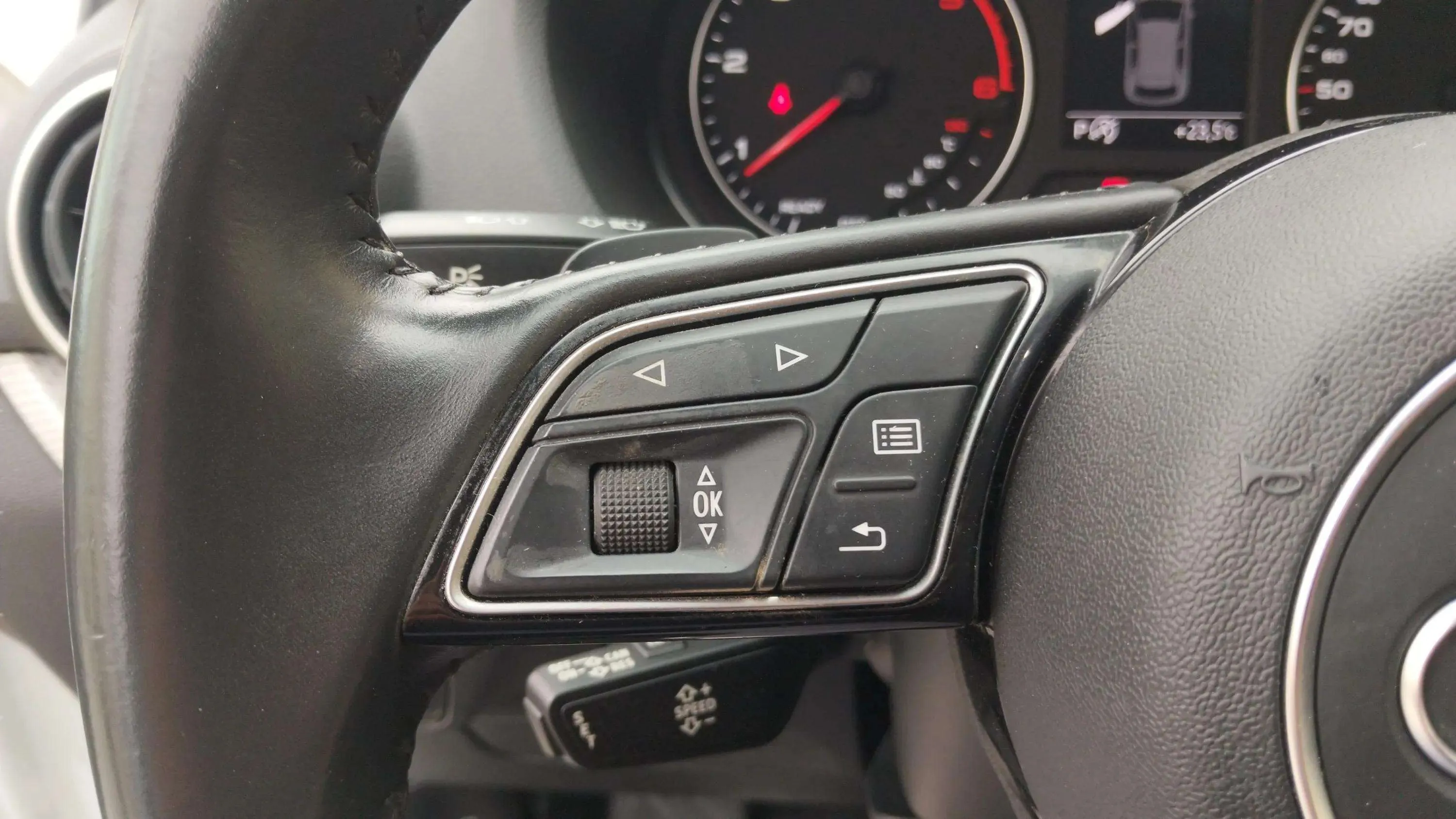 Audi Q2 Advanced 30 TDI S tronic - foto 6