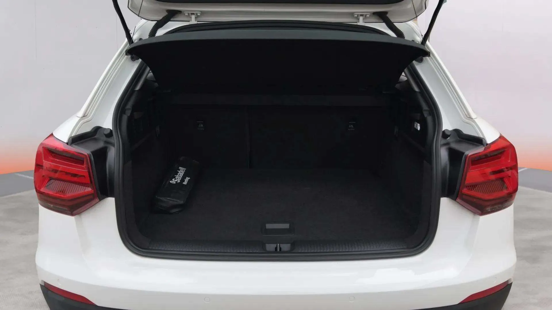 Audi Q2 Advanced 30 TDI S tronic - foto 22