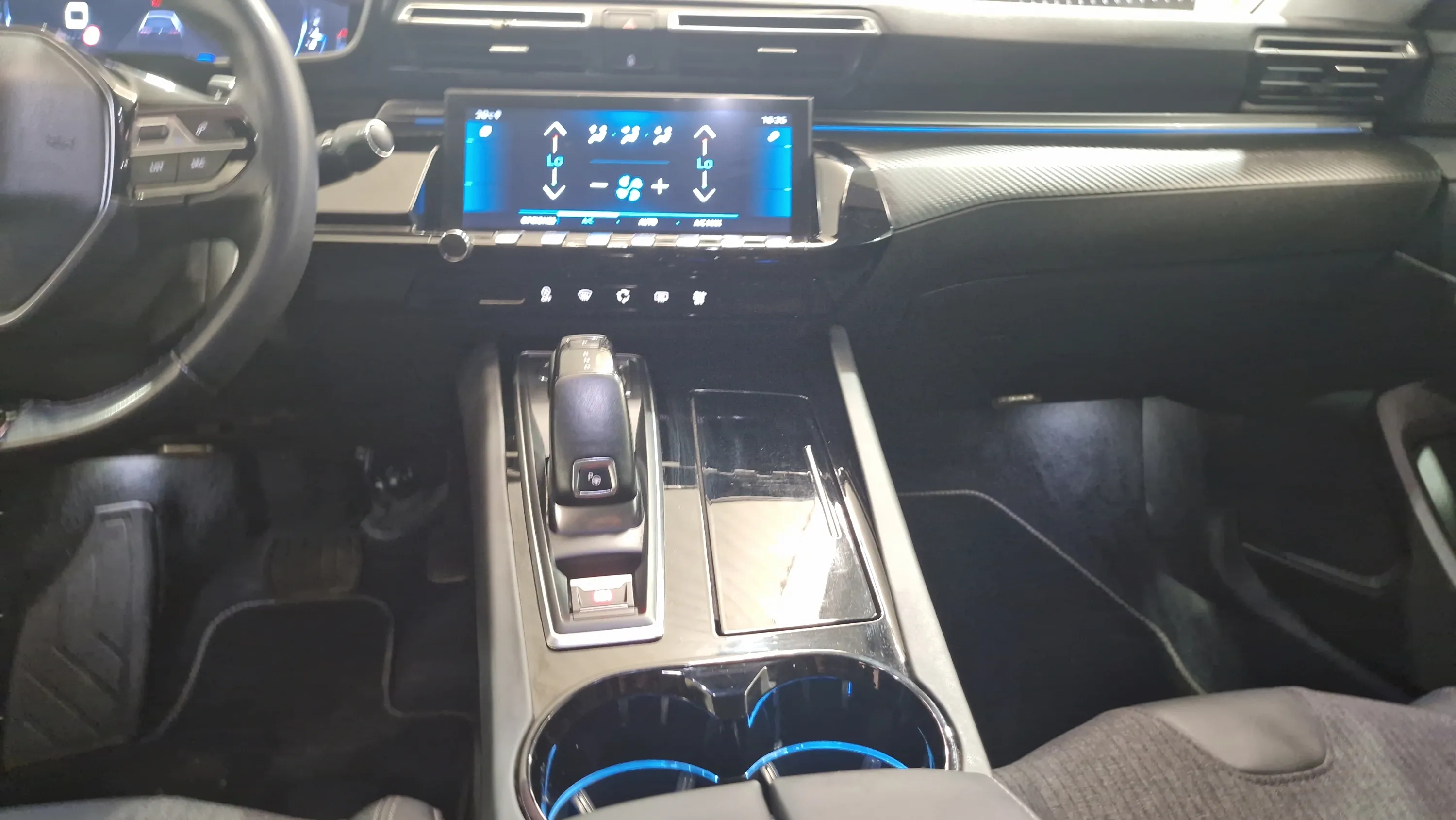 Peugeot 508 SW Active BlueHDi EAT8 - foto 7