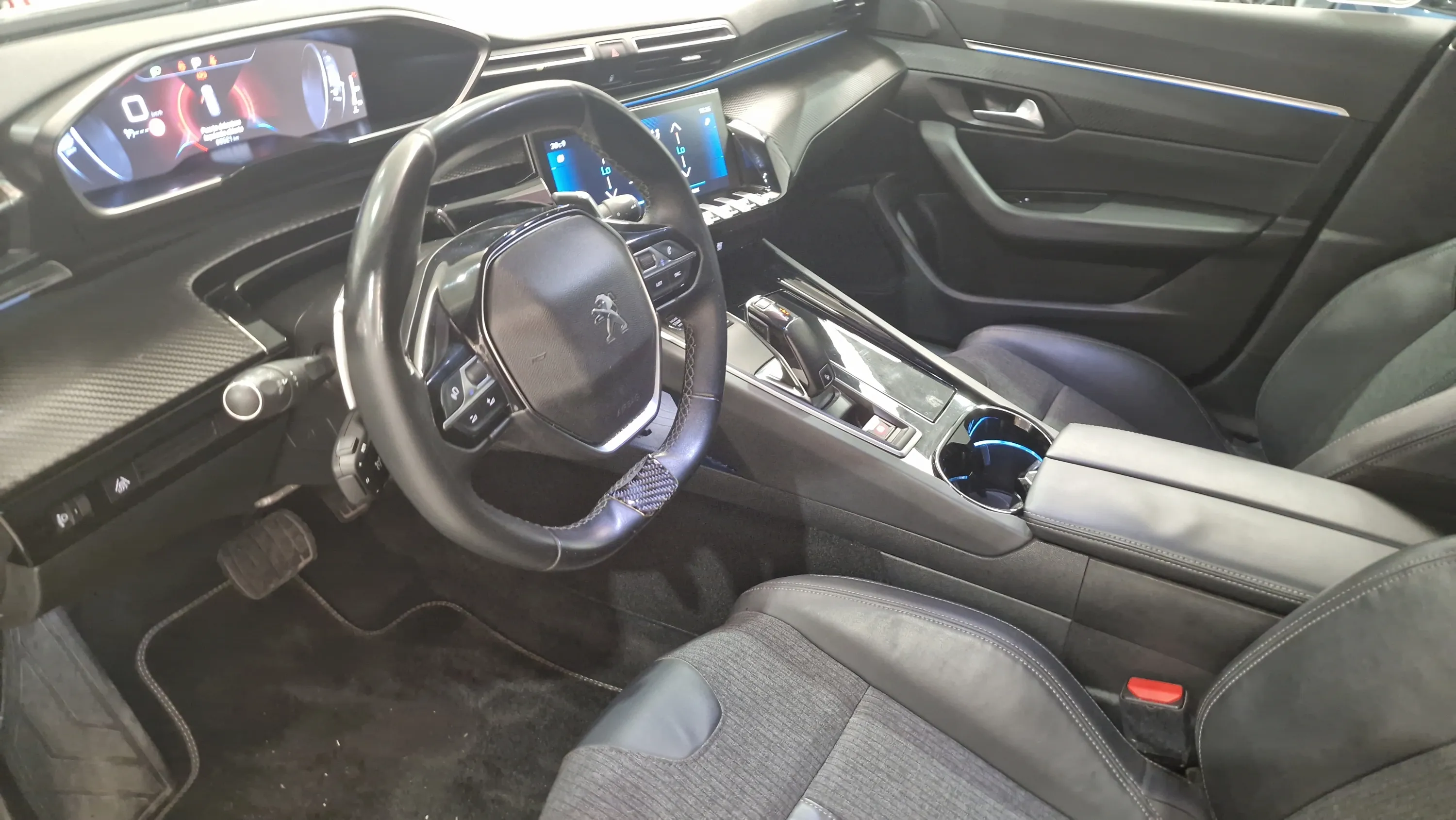 Peugeot 508 SW Active BlueHDi EAT8 - foto 13