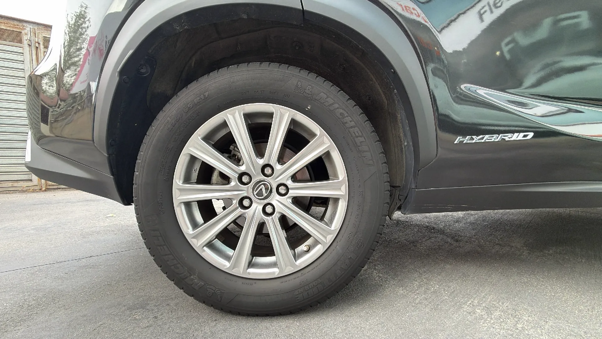 Lexus NX 2.5 300h Business 2WD - foto 36