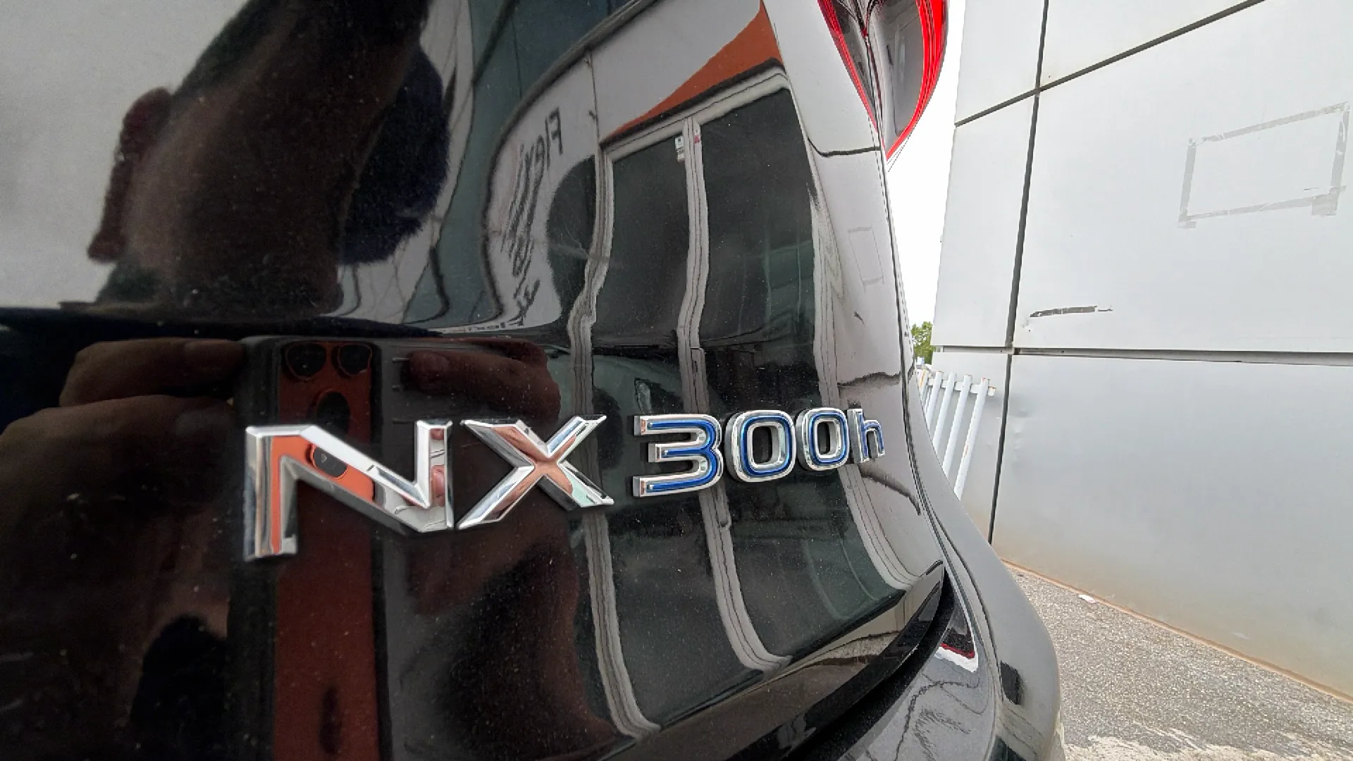 Lexus NX 2.5 300h Business 2WD - foto 35