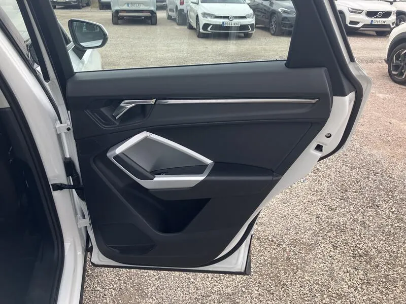 Audi Q3 Advanced 35 TDI S tronic - foto 18
