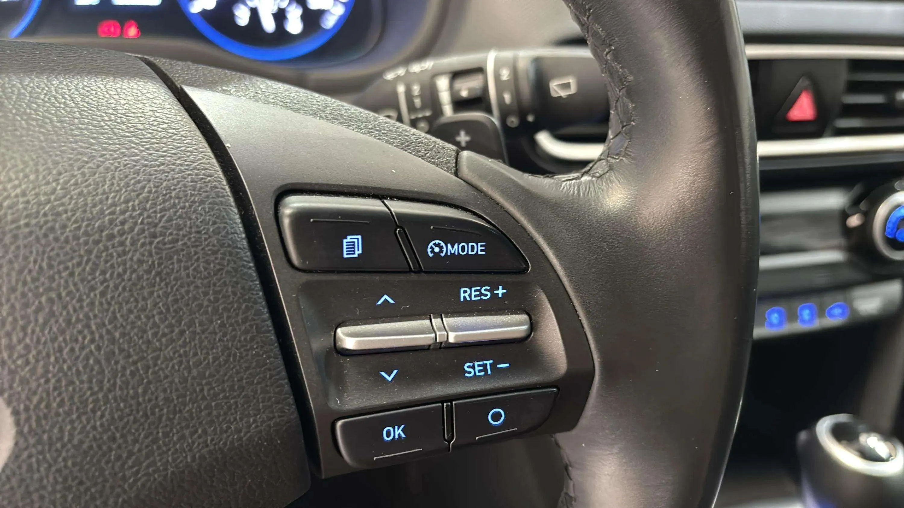 Hyundai Kona 1.6 GDI HEV Klass DCT - foto 14
