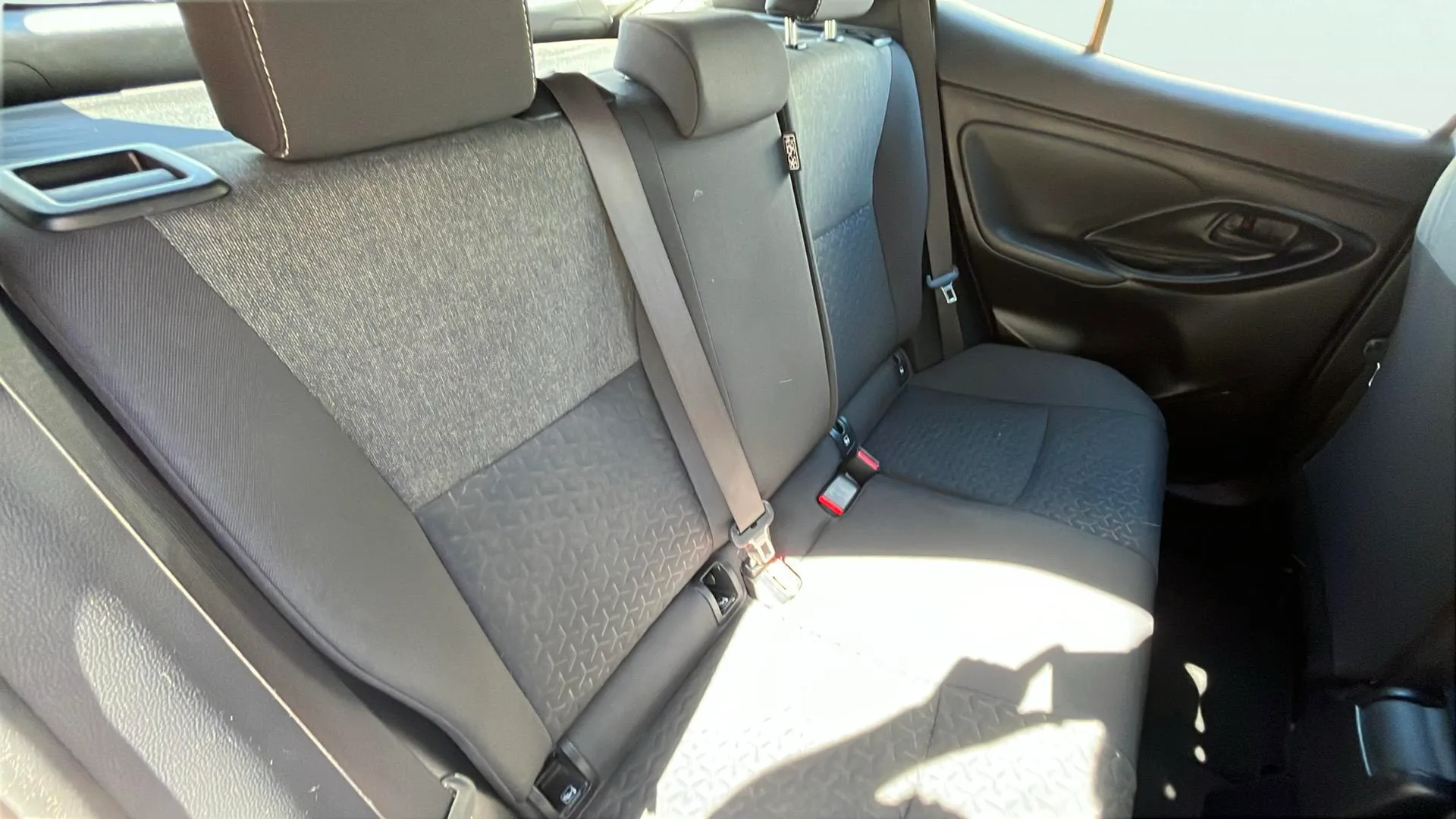 Toyota Yaris Cross 1.5 120H Active Plus - foto 22