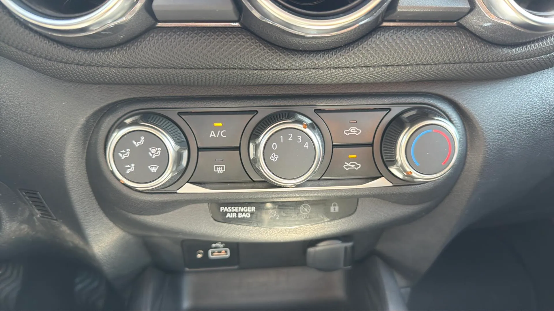 Nissan Juke DIG-T N-Design Silver - foto 21