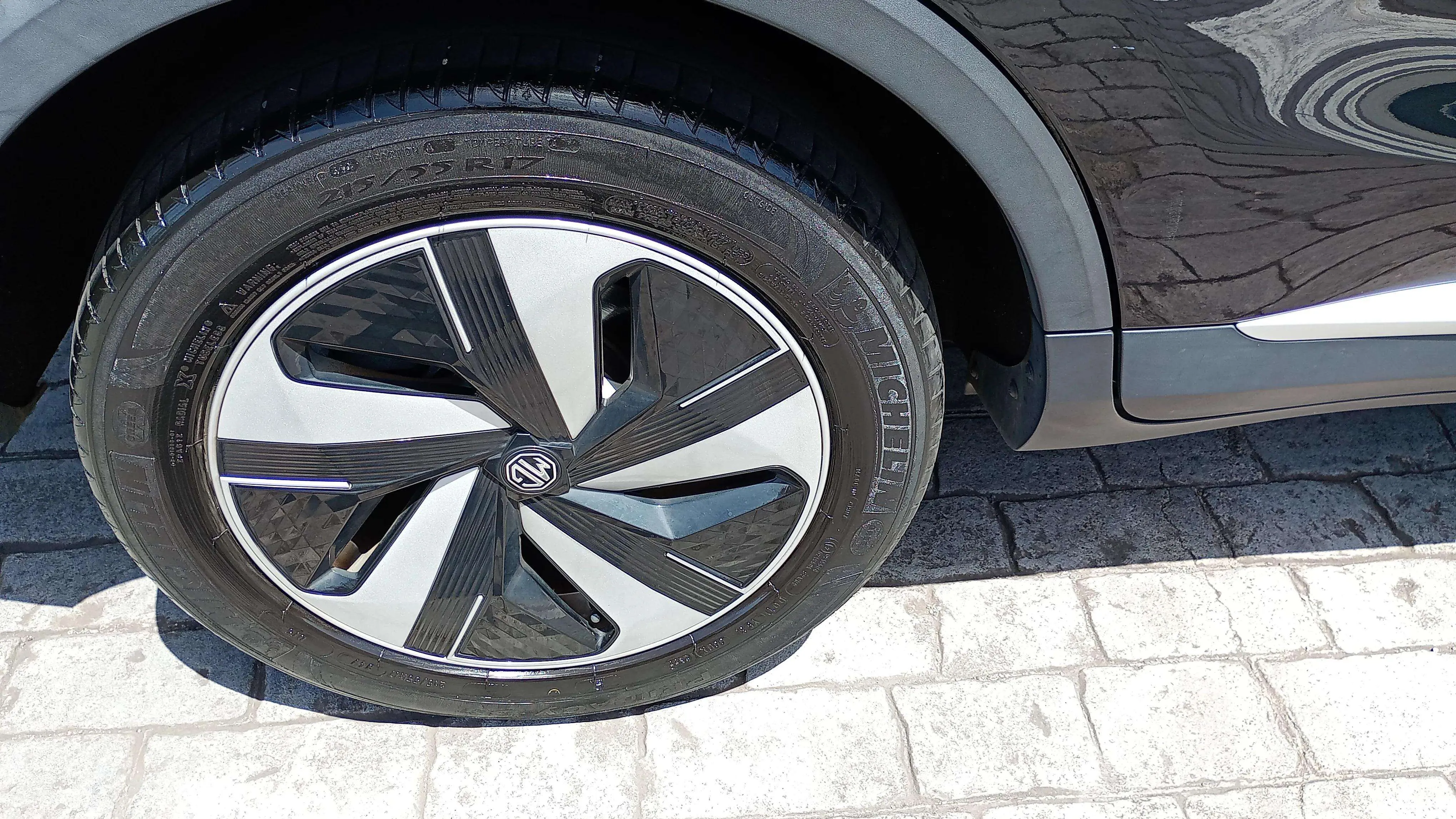 MG ZS 72kWh Luxury - foto 15