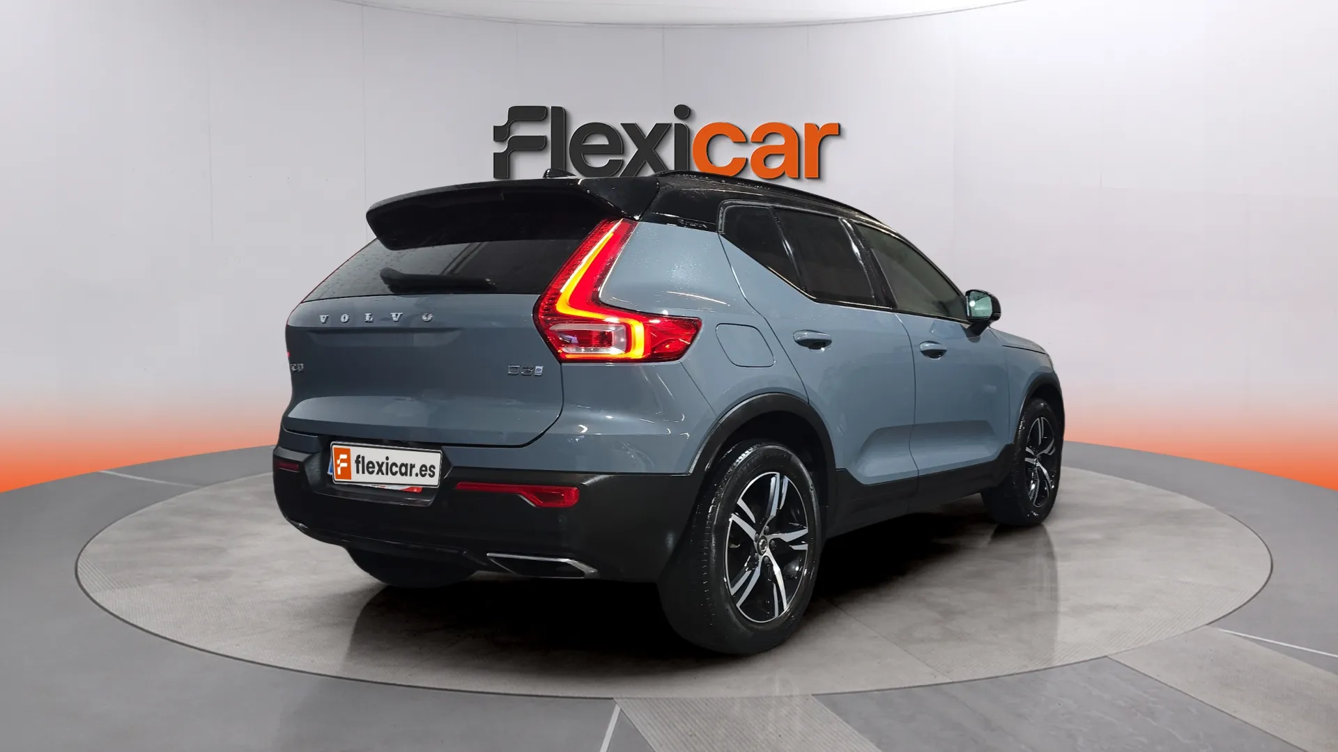 Volvo XC40 2.0 D3 R-Design - foto 4