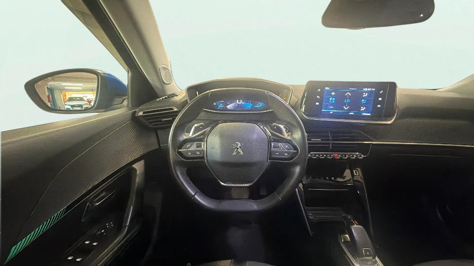 Peugeot 2008 Allure Pack PureTech 130 EAT8 - foto 12