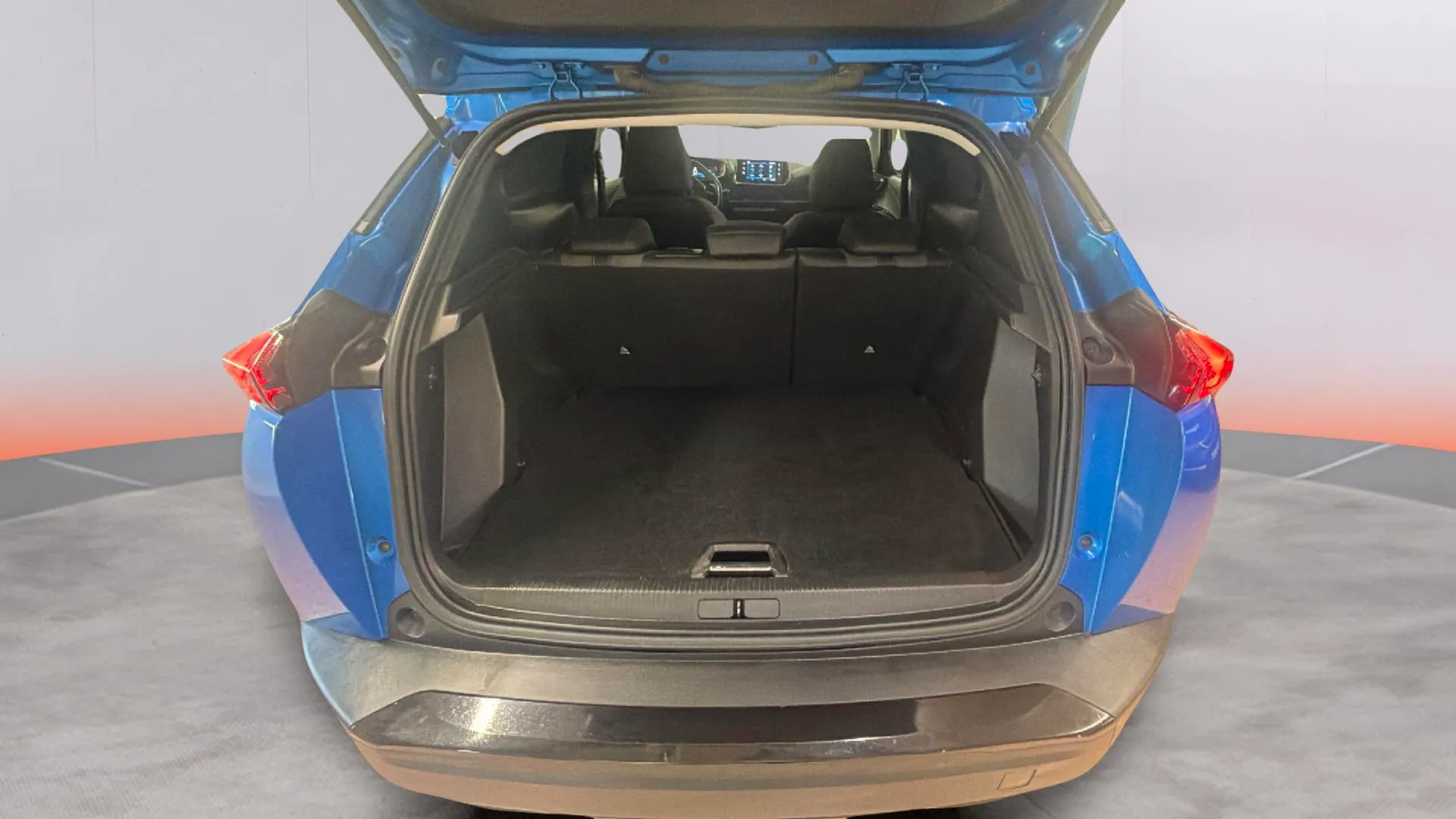 Peugeot 2008 Allure Pack PureTech 130 EAT8 - foto 9