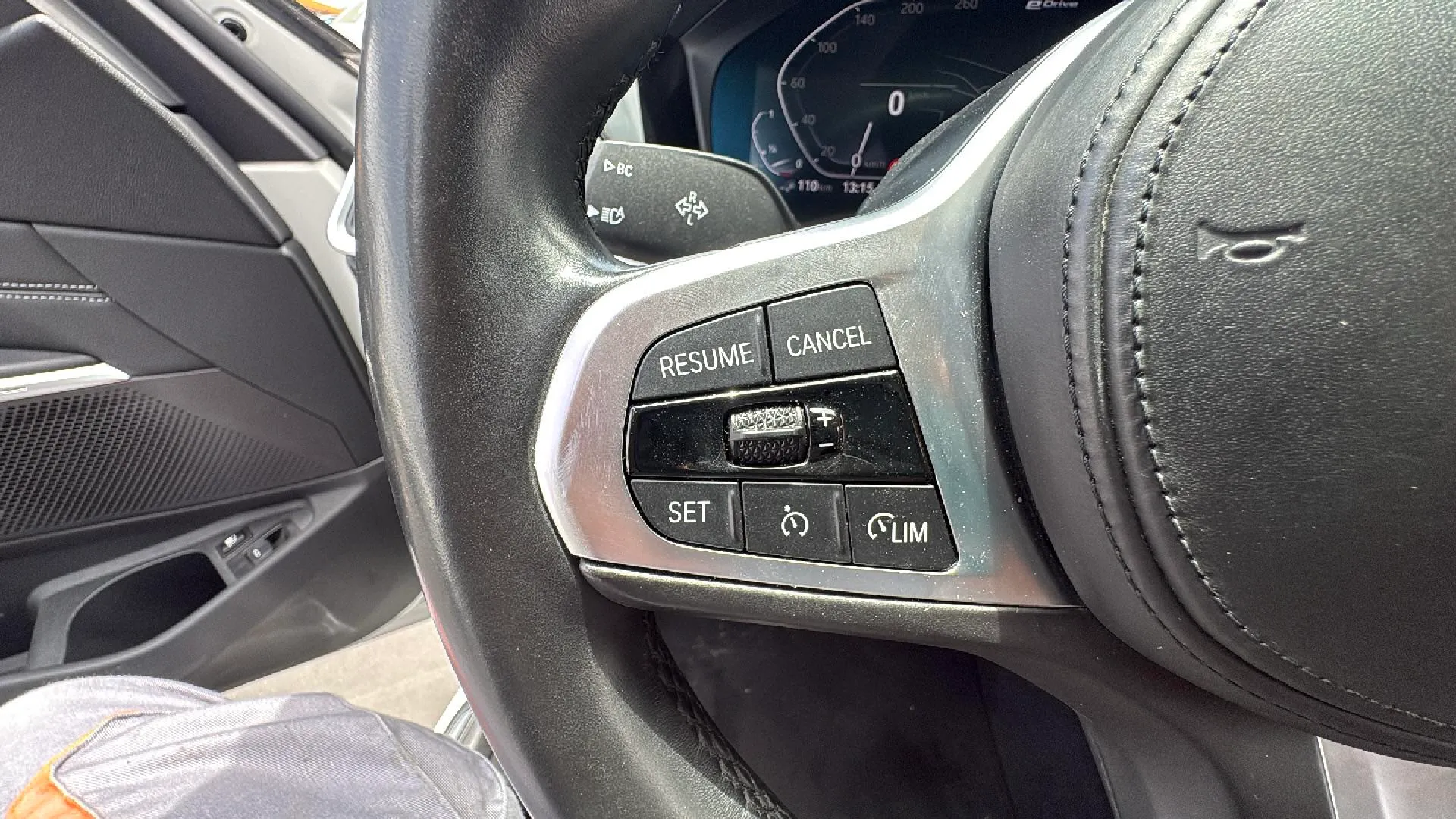 BMW Serie 3 330e - foto 14