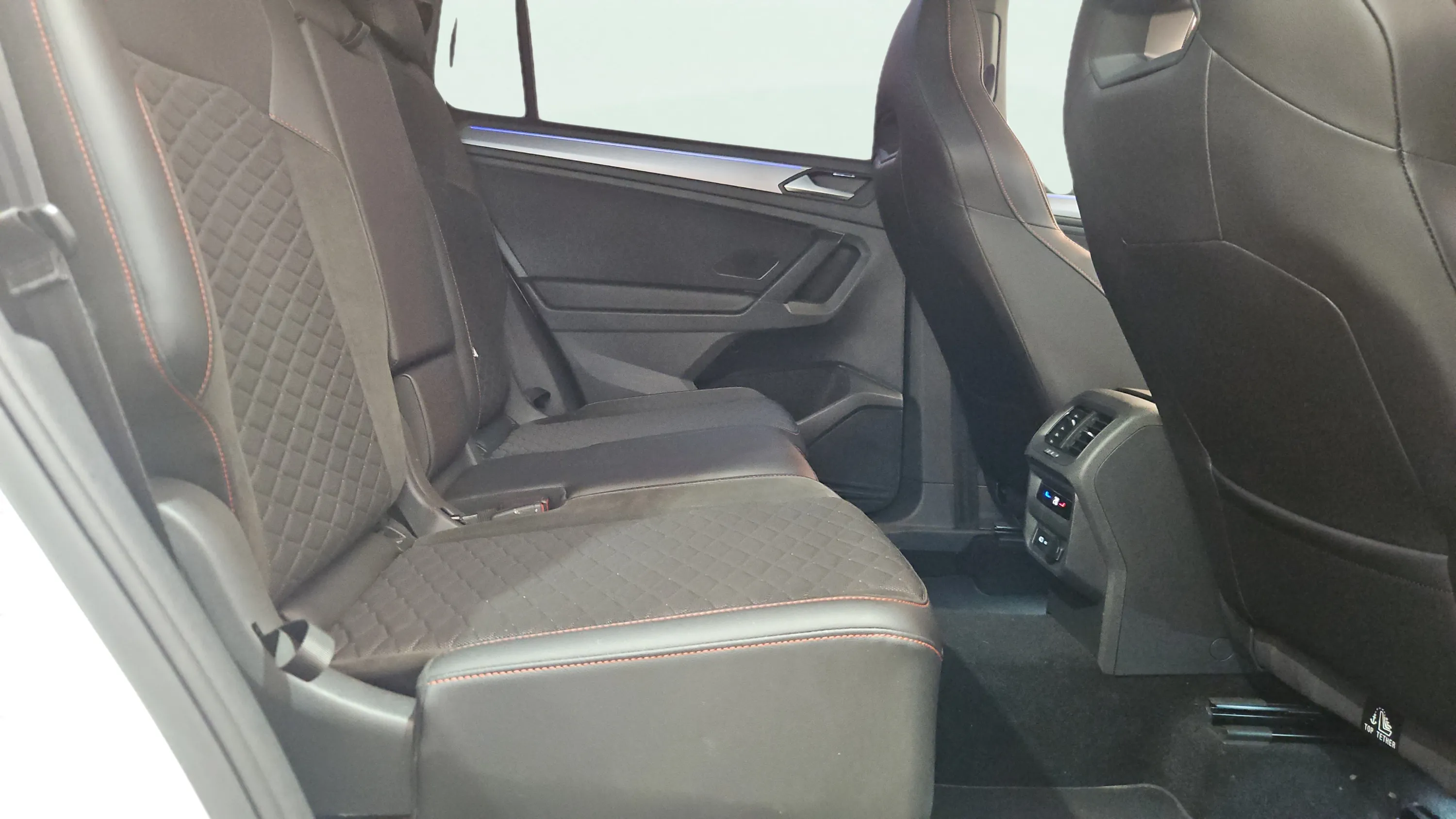 SEAT Tarraco 2.0 TDI 4Drive DSG FR GO L - foto 21