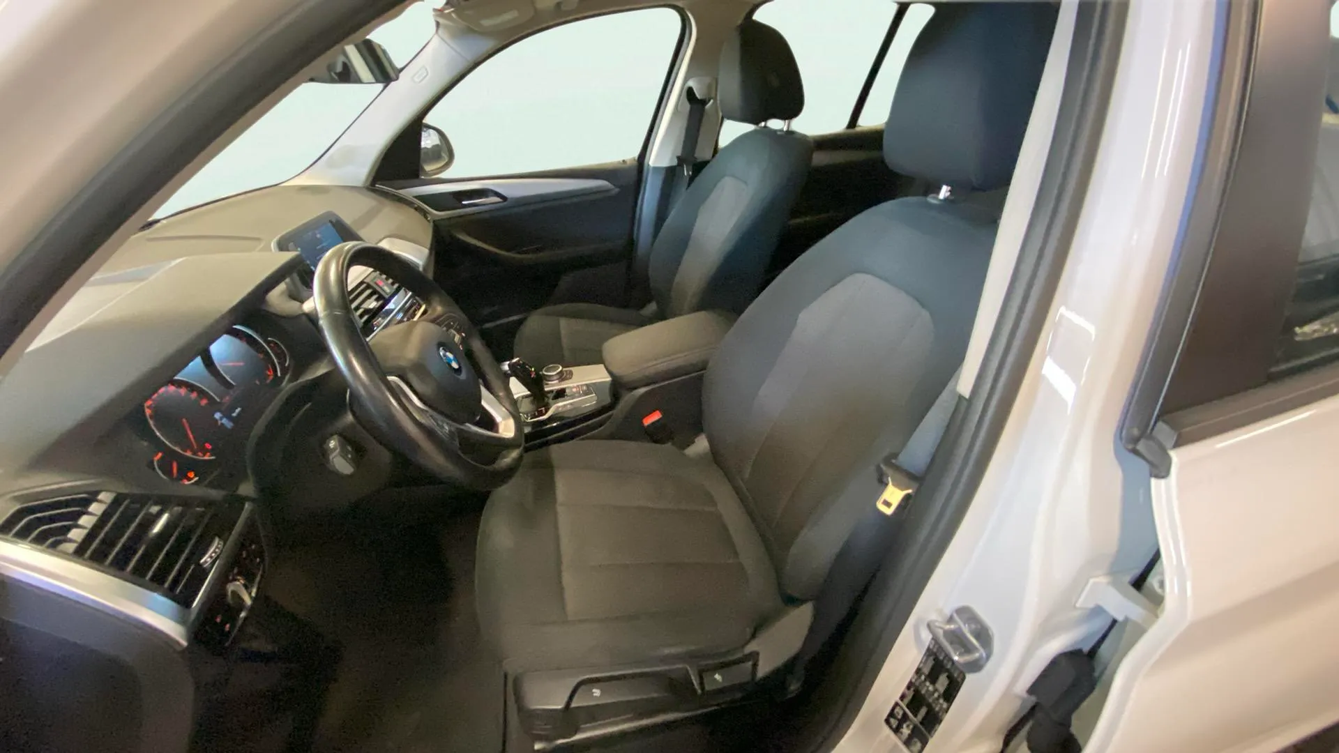 BMW X3 xDrive20d - foto 13