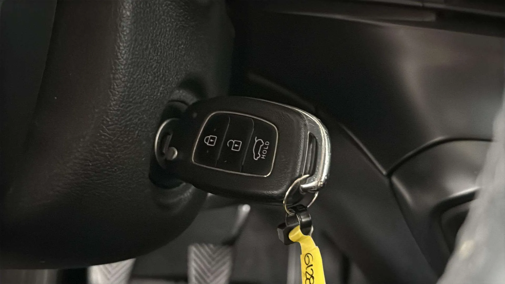 Hyundai i20 1.0 T-GDi 48V Essence - foto 14