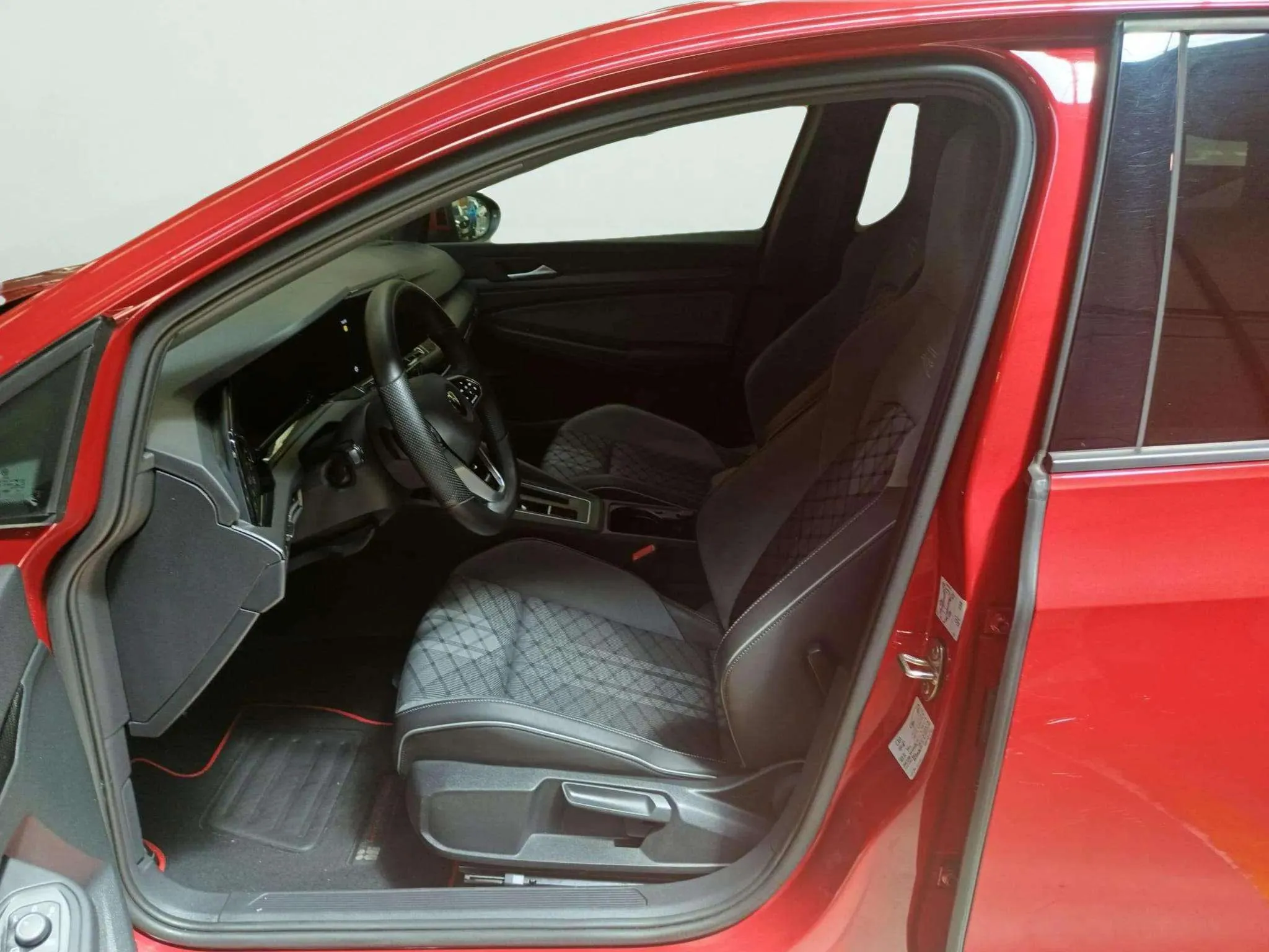 Volkswagen Golf R-Line 2.0 TDI DSG Variant - foto 10