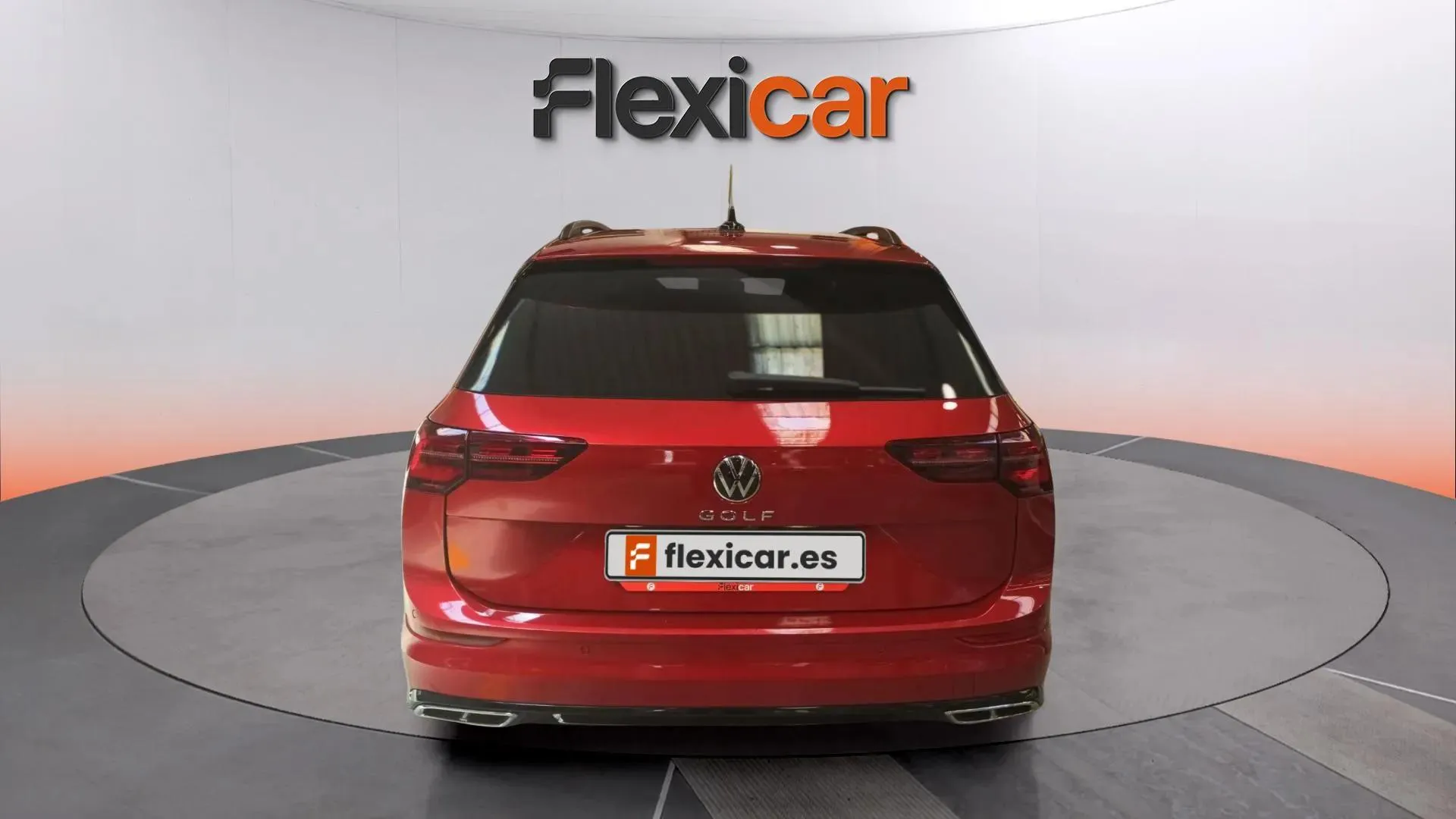 Volkswagen Golf R-Line 2.0 TDI DSG Variant - foto 5