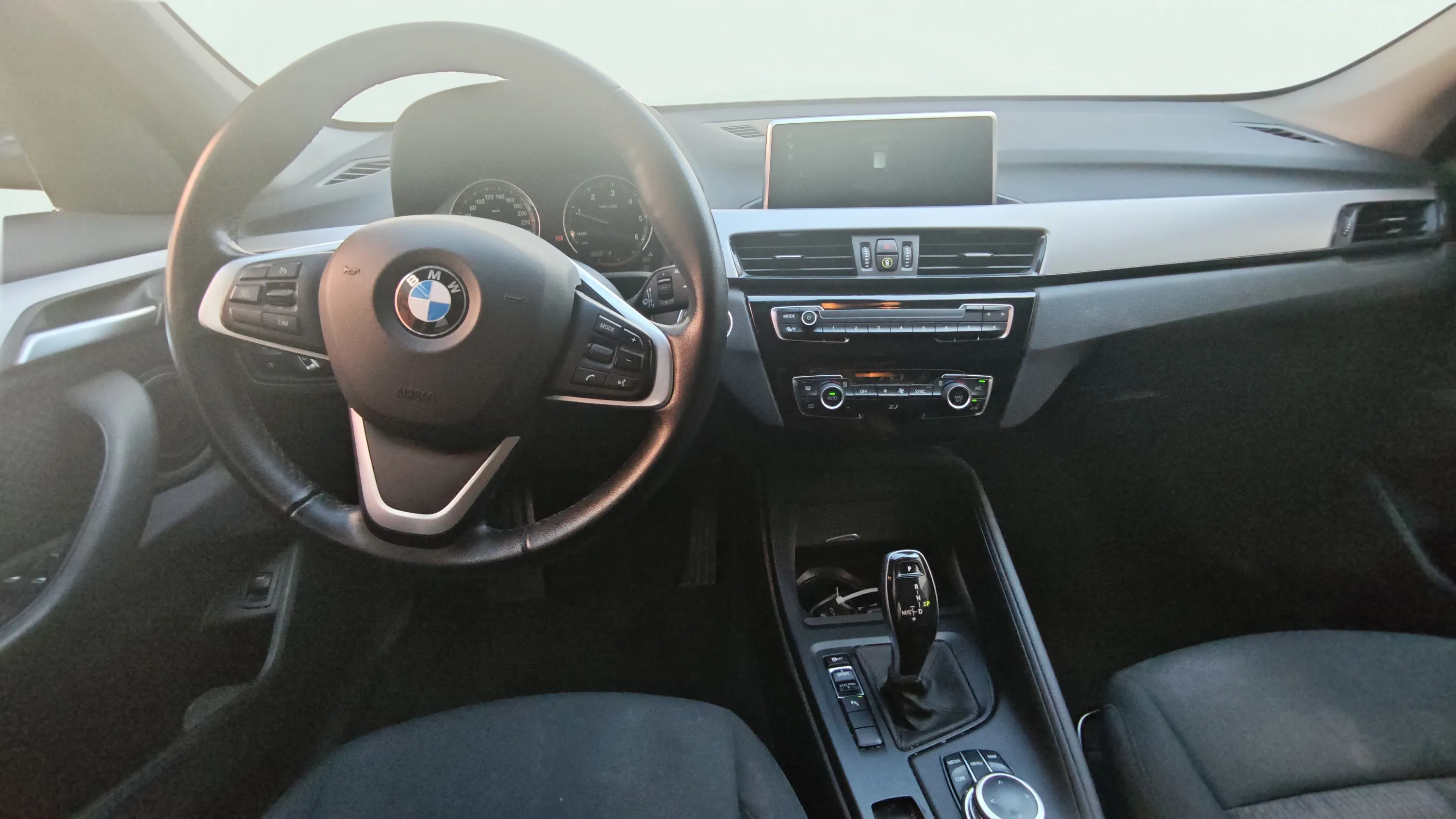 BMW X1 sDrive18d - foto 6