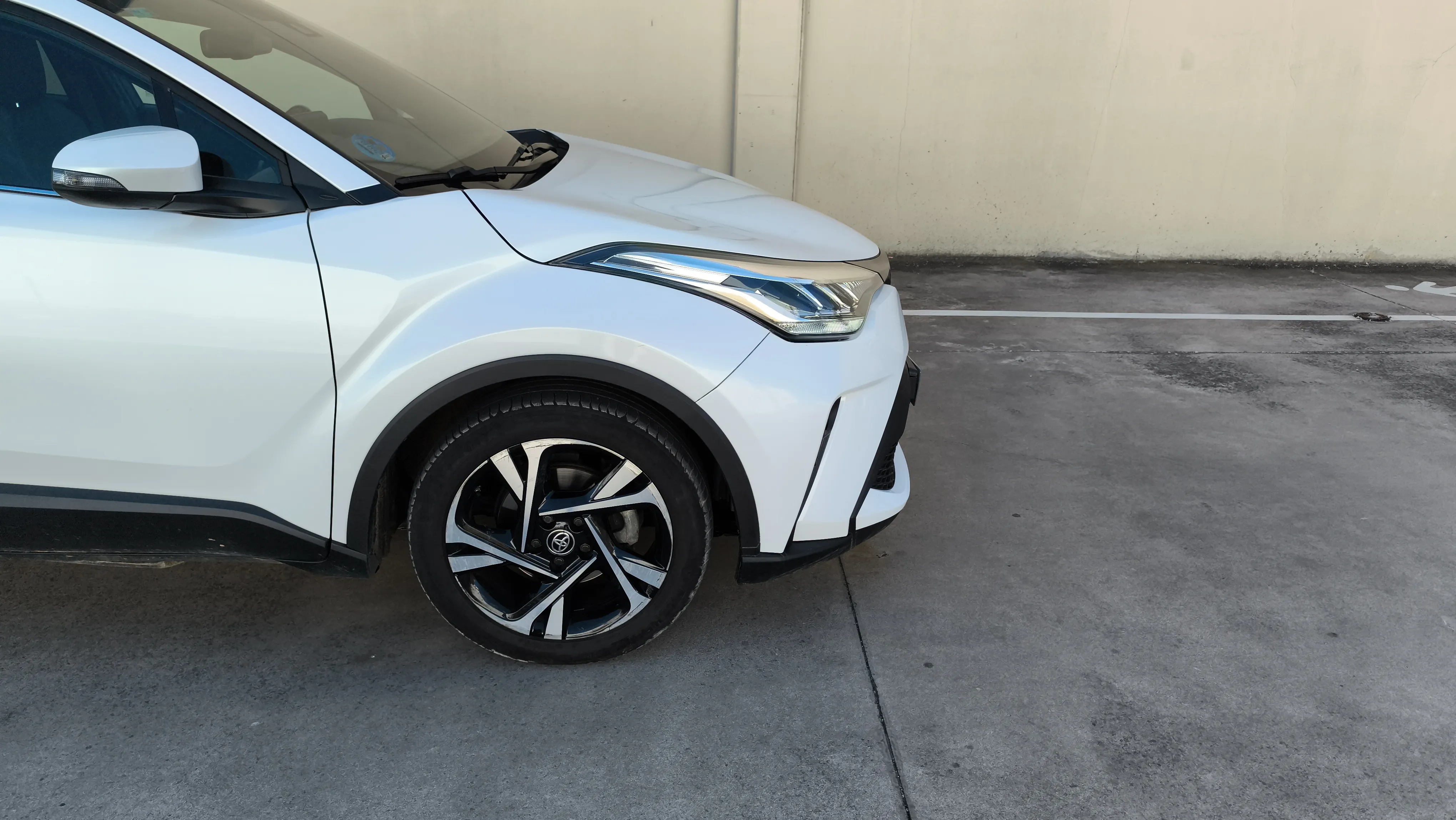 Toyota C-HR 1.8 125H Advance - foto 17