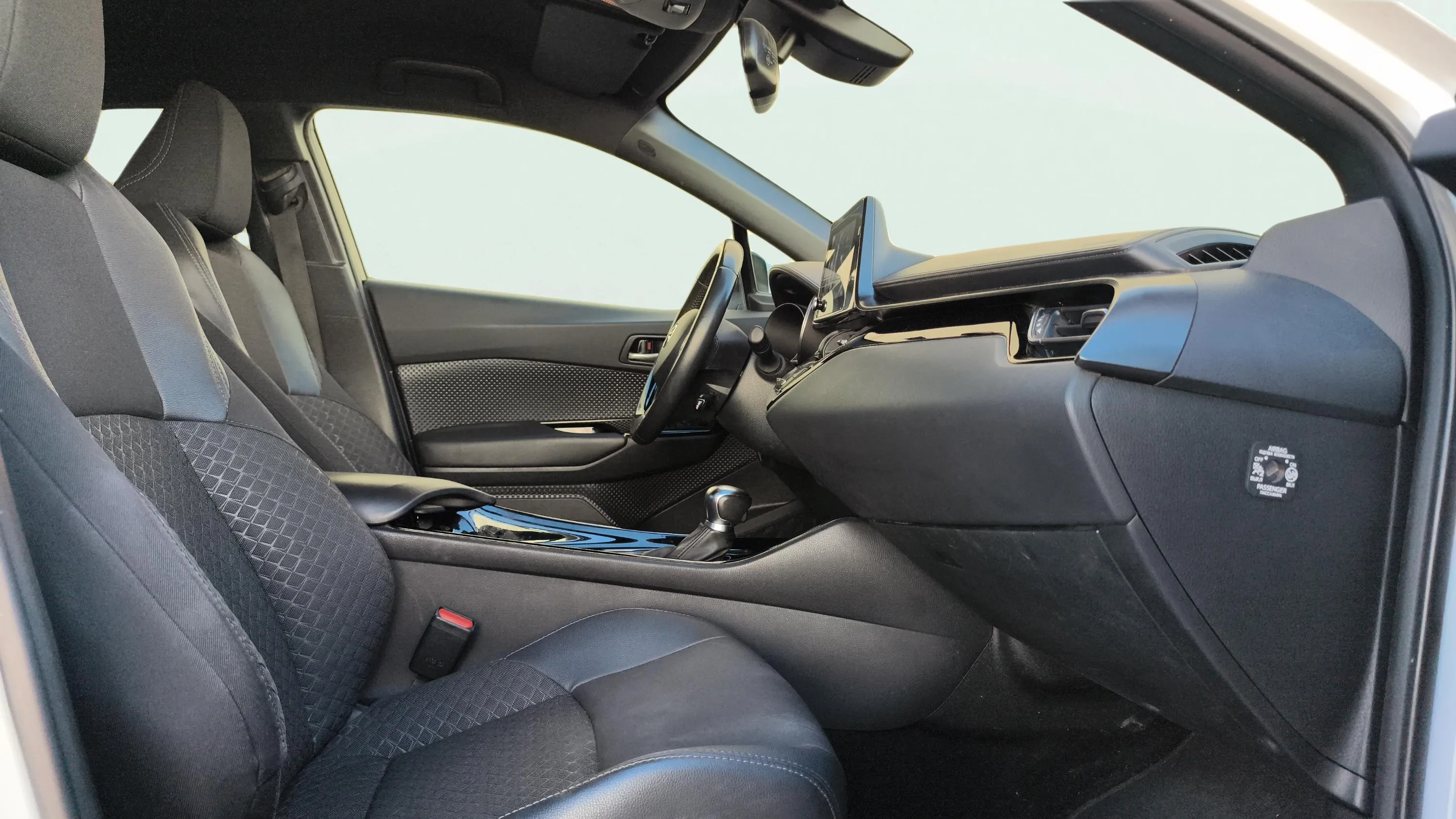 Toyota C-HR 1.8 125H Advance - foto 13