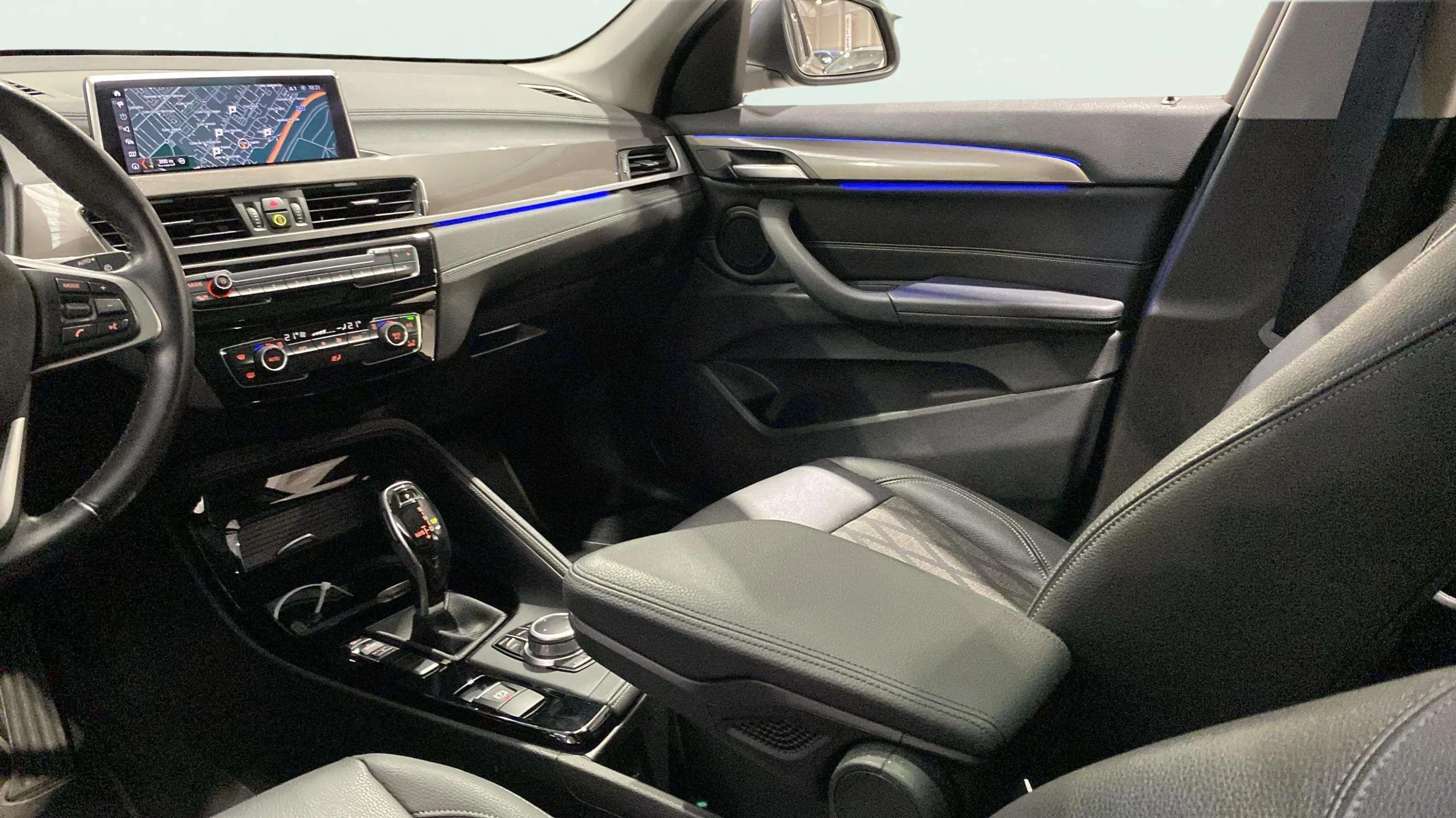 BMW X1 sDrive18d - foto 38