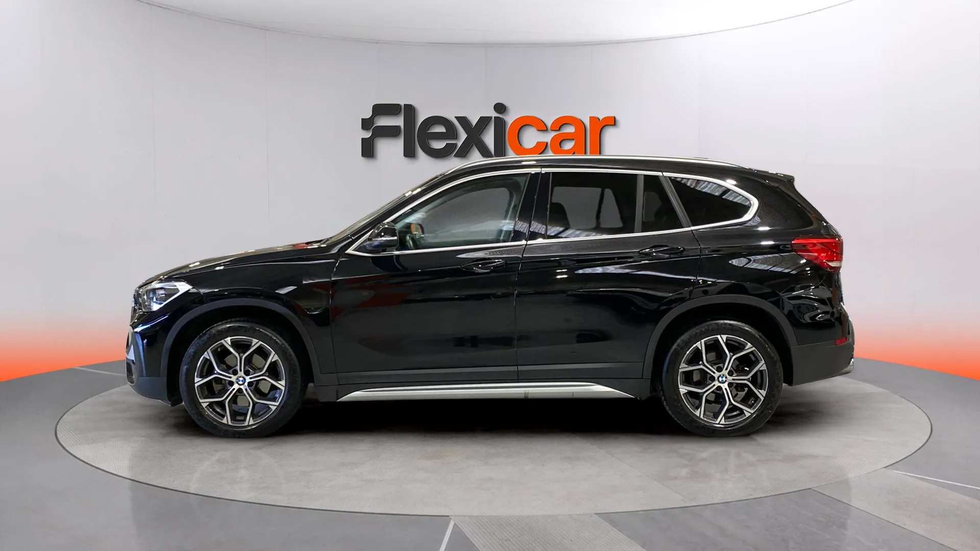 BMW X1 sDrive18d - foto 5