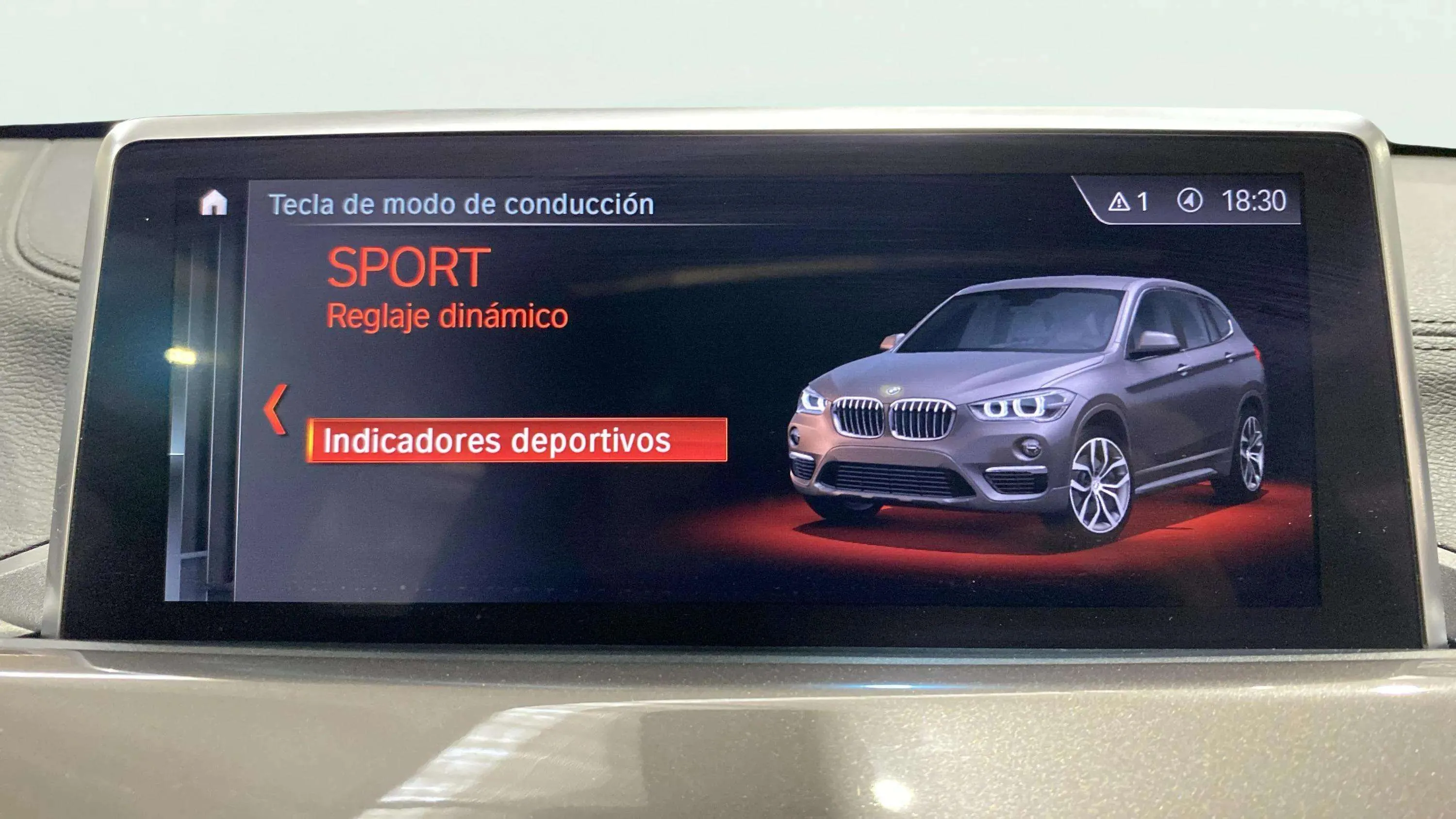 BMW X1 sDrive18d - foto 30