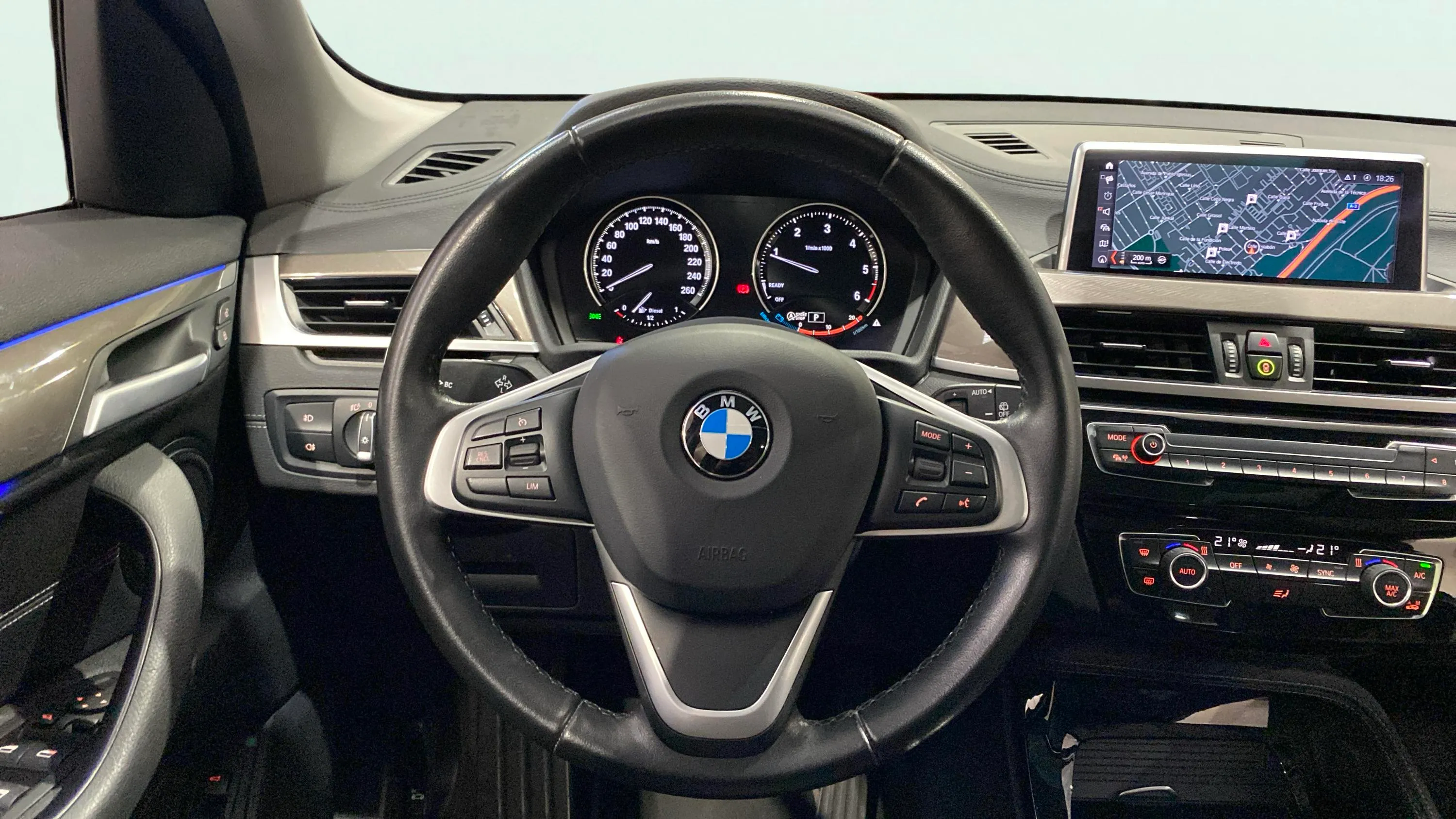 BMW X1 sDrive18d - foto 20