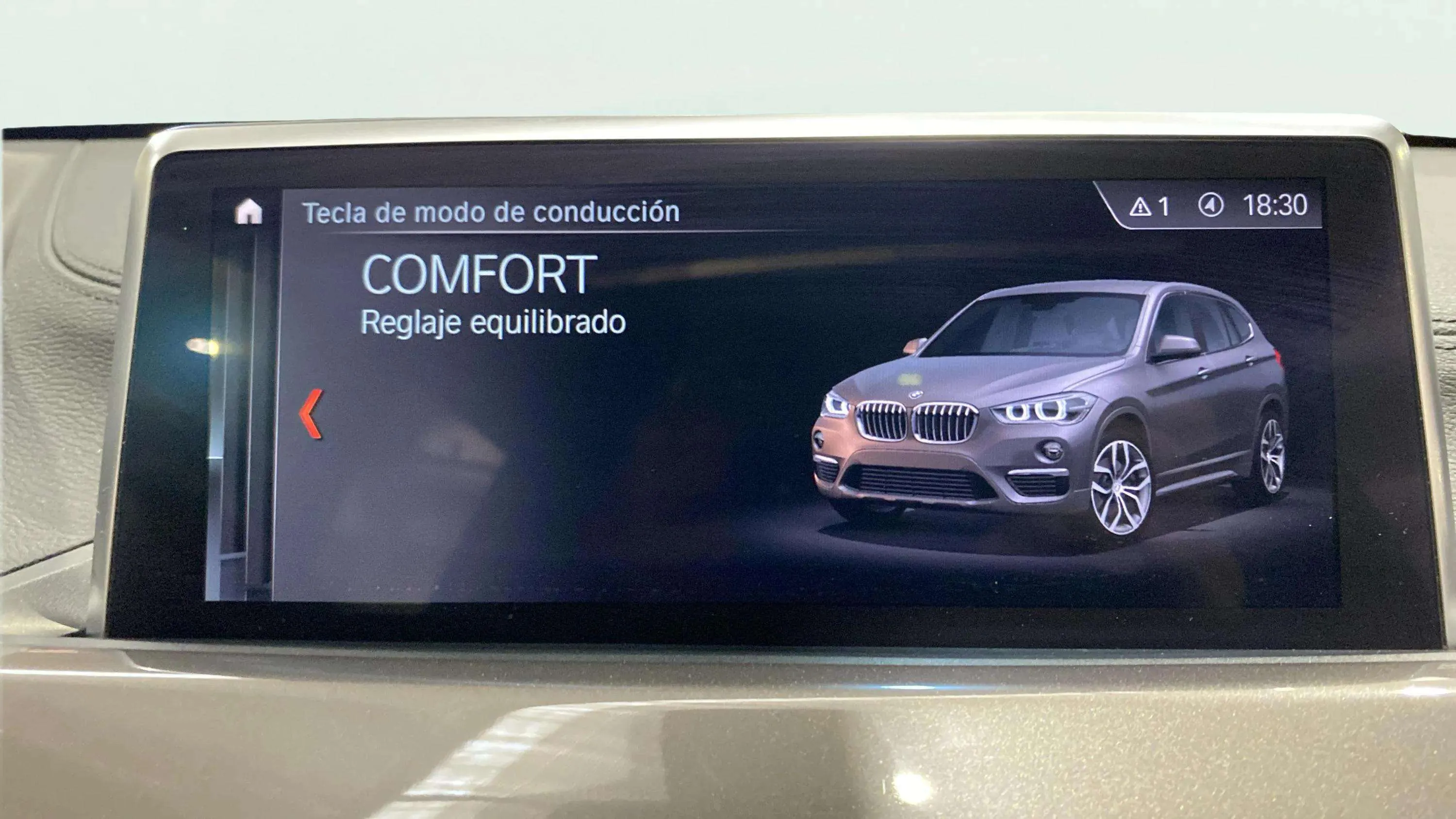 BMW X1 sDrive18d - foto 28