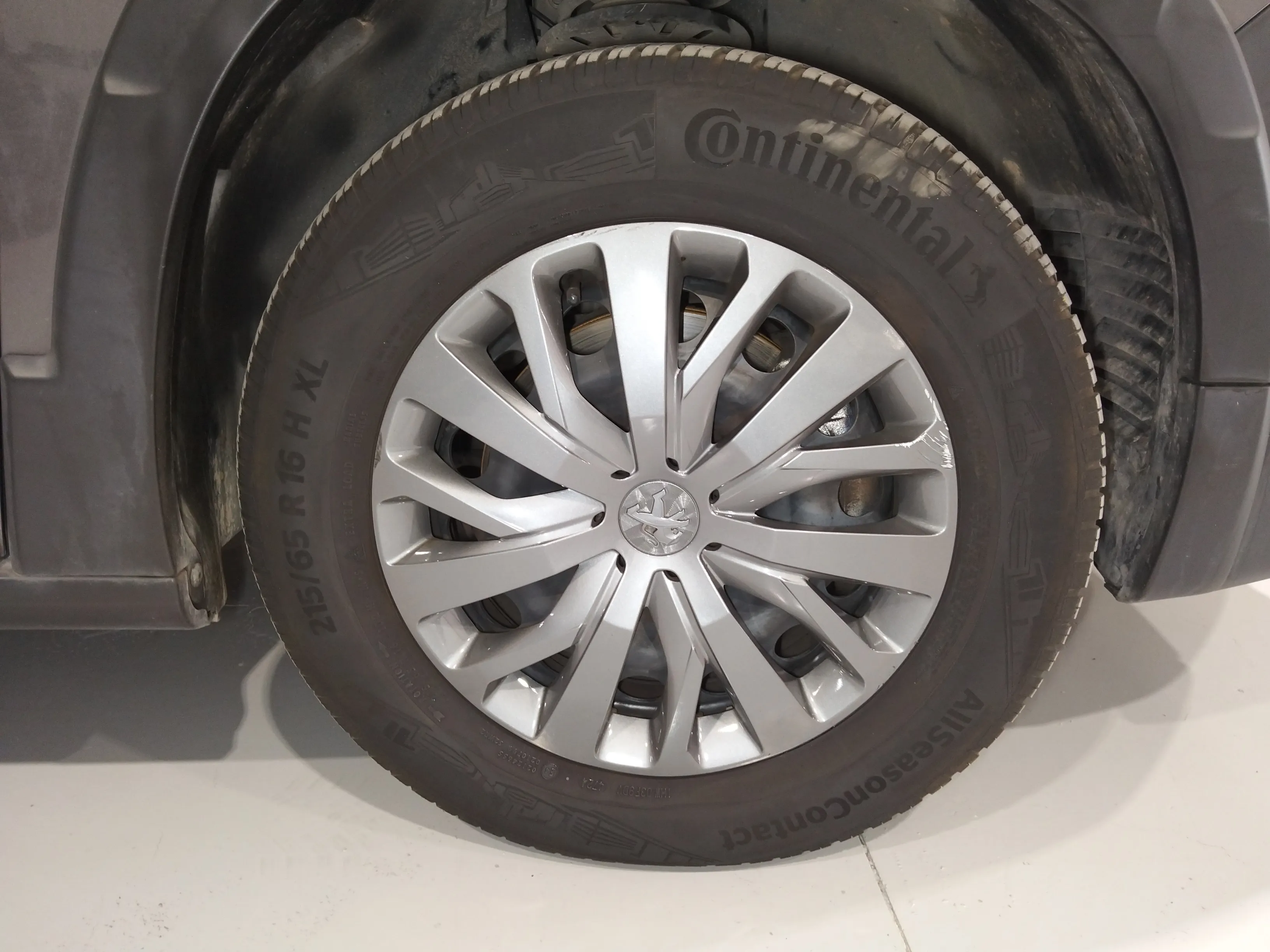 Peugeot Rifter Allure Standard BlueHDi - foto 17