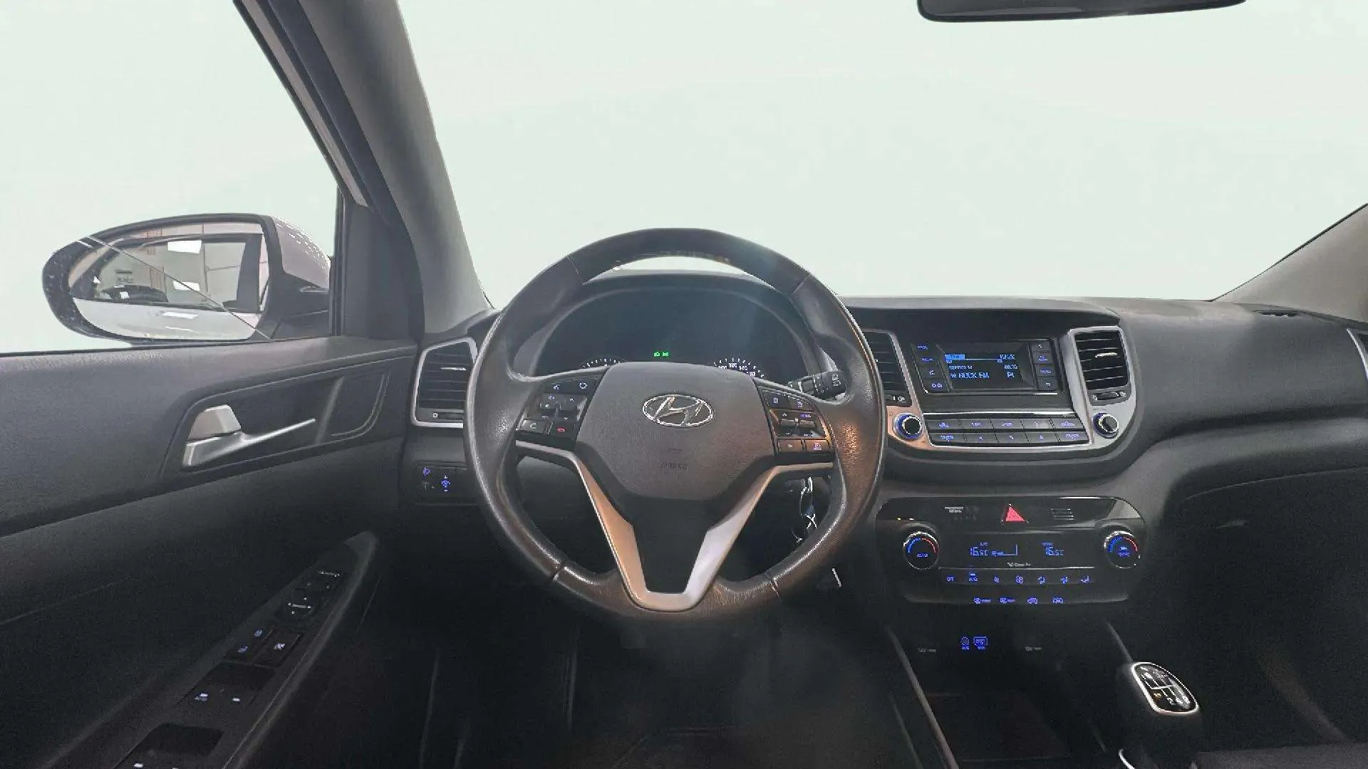 Hyundai Tucson 1.6 GDi BlueDrive Klass 4x2 - foto 13
