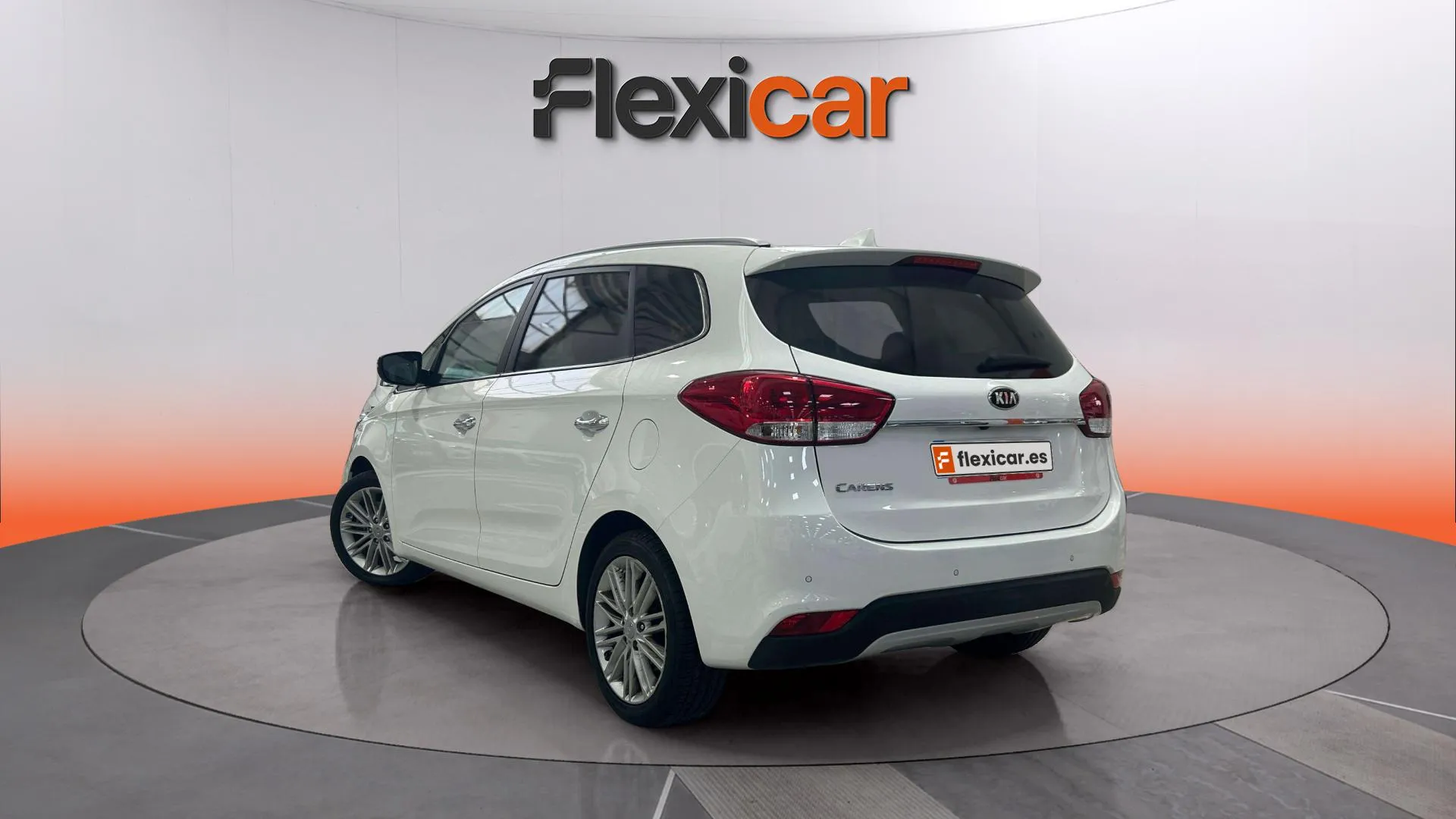 Kia Carens 1.6 GDi Basic - foto 5