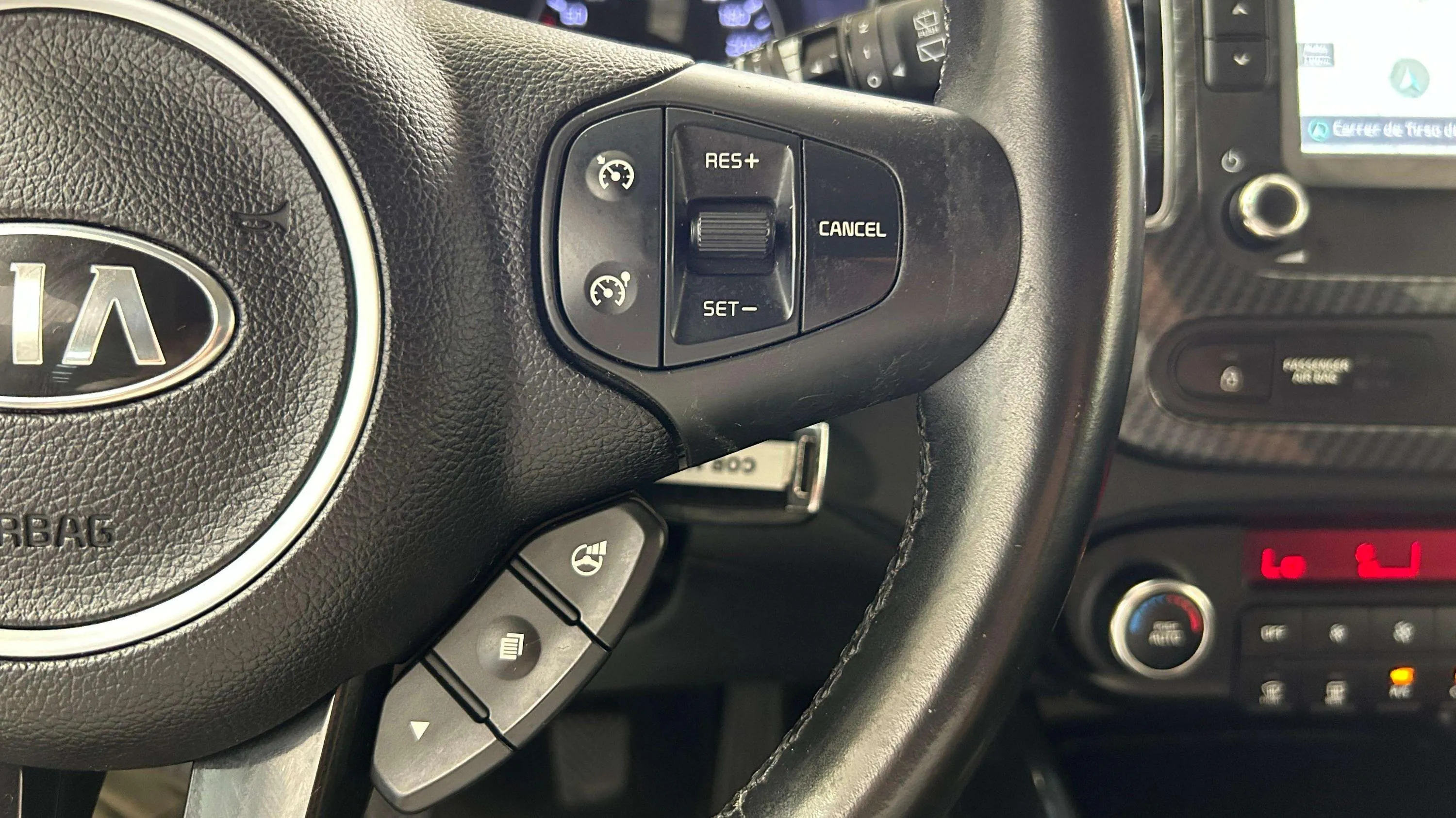 Kia Carens 1.6 GDi Basic - foto 12