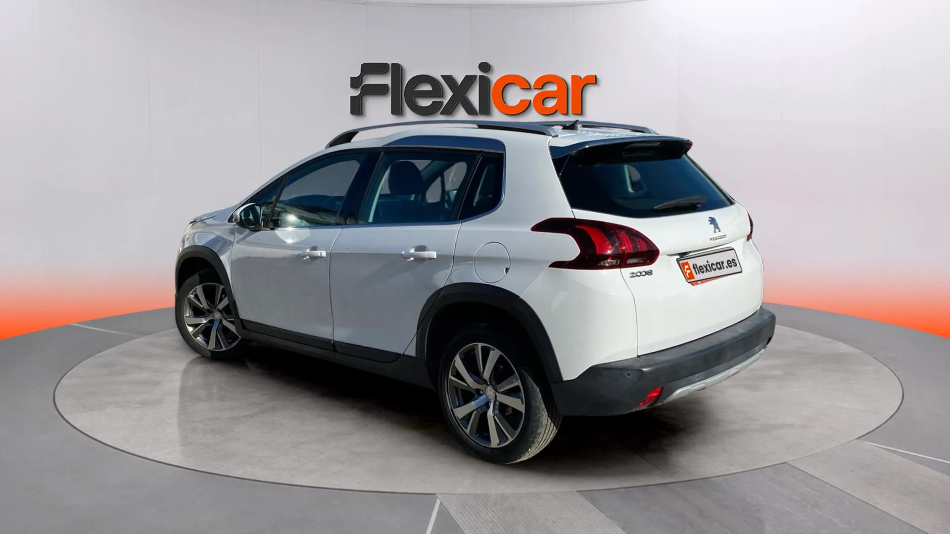 Peugeot 2008 Active BlueHDi 100 BVM6 - foto 5