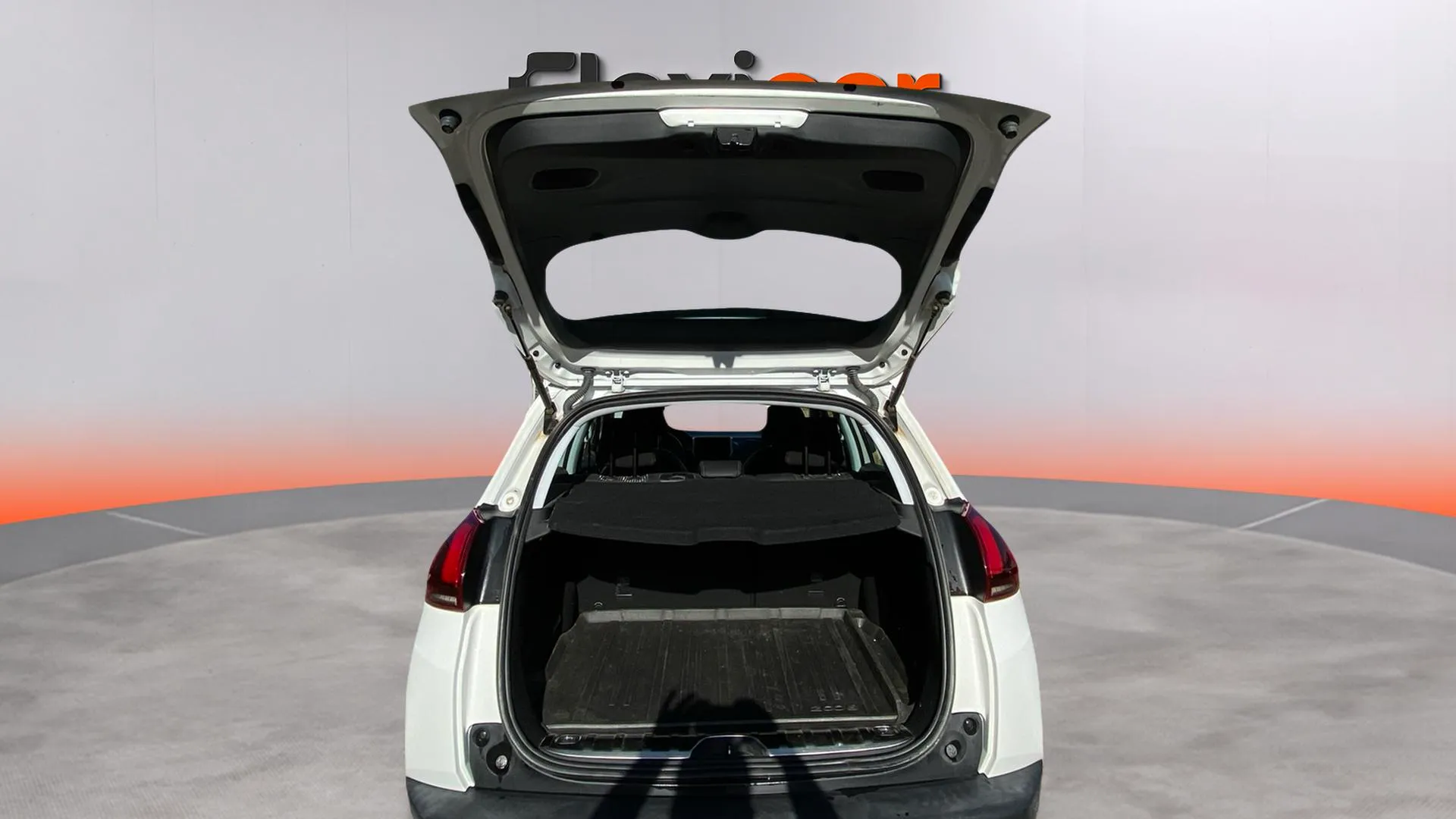 Peugeot 2008 Active BlueHDi 100 BVM6 - foto 9