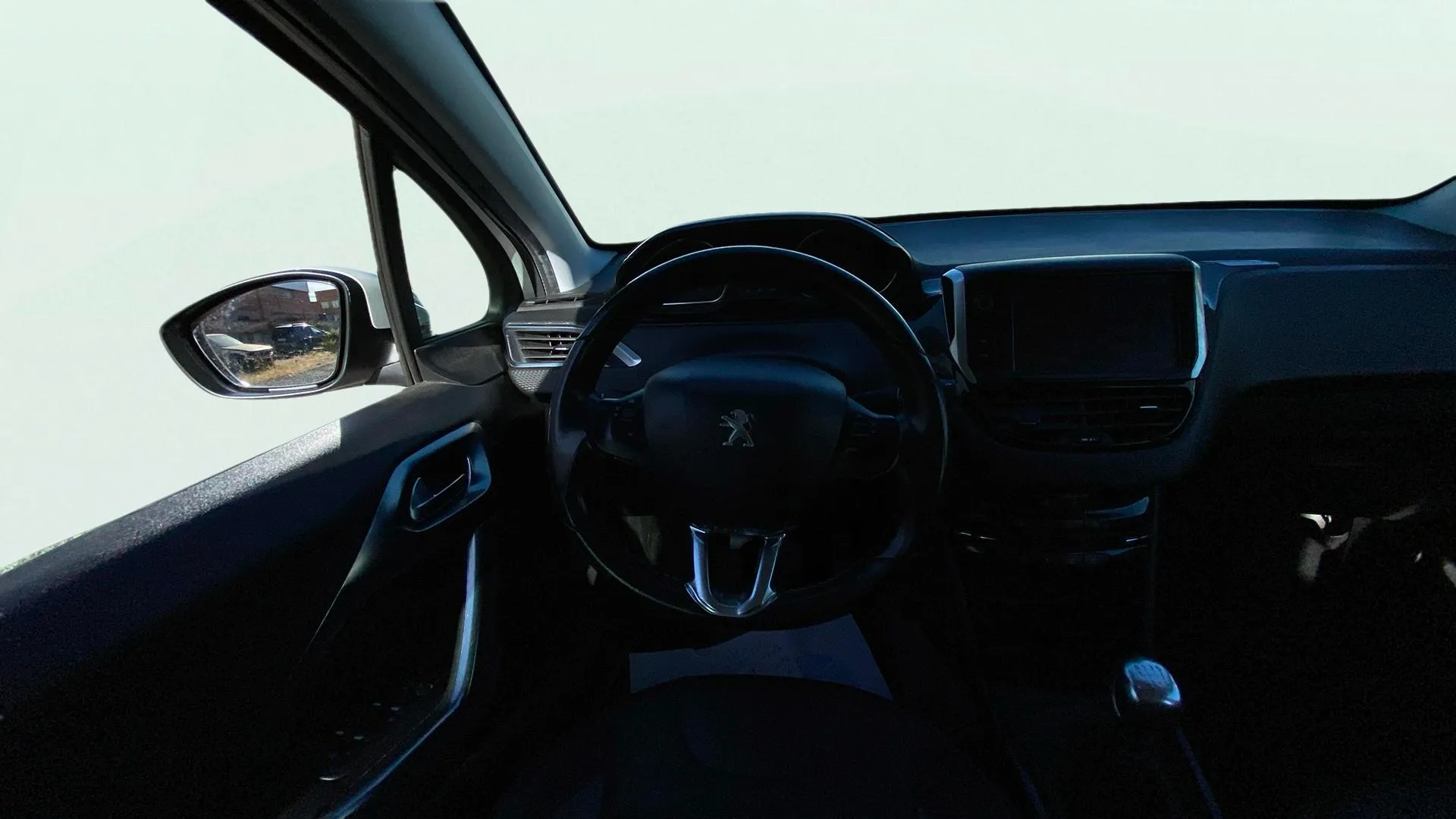 Peugeot 2008 Active BlueHDi 100 BVM6 - foto 12