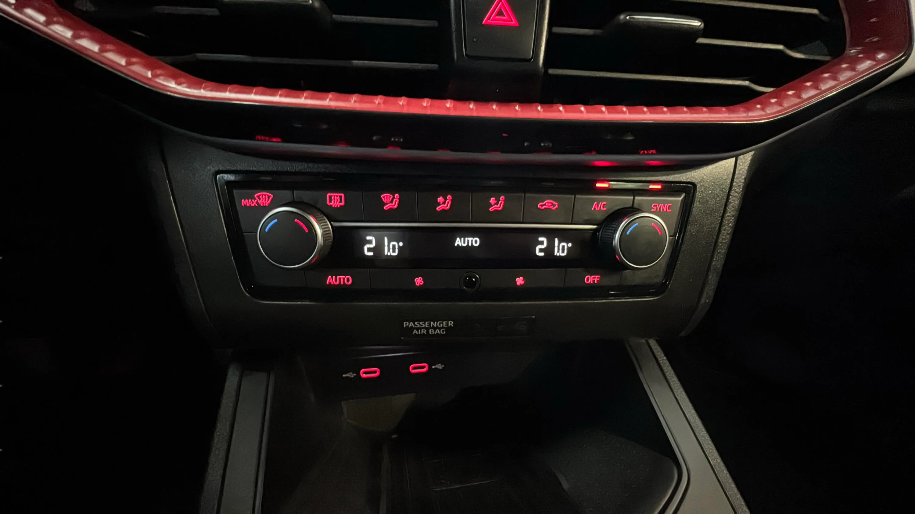 SEAT Ibiza 1.0 TSI FR Plus - foto 13