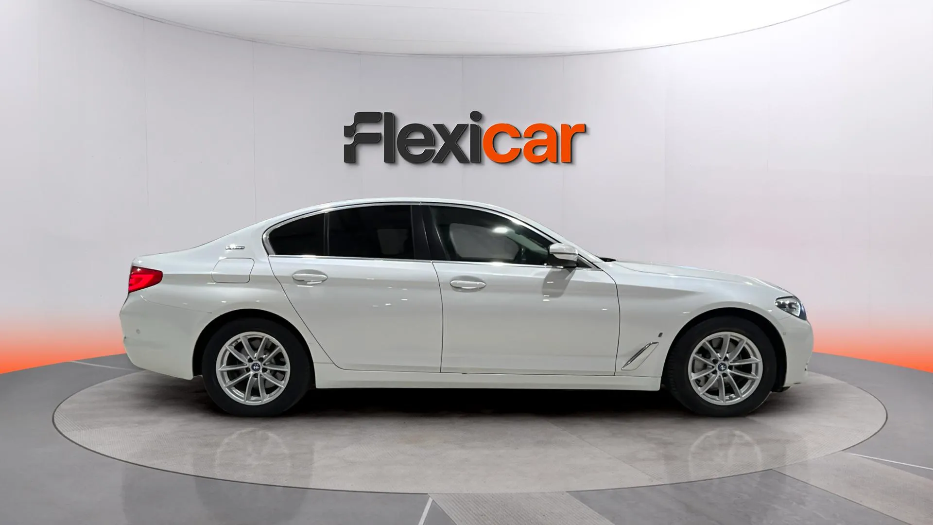 BMW Serie 5 530e iPerformance - foto 5