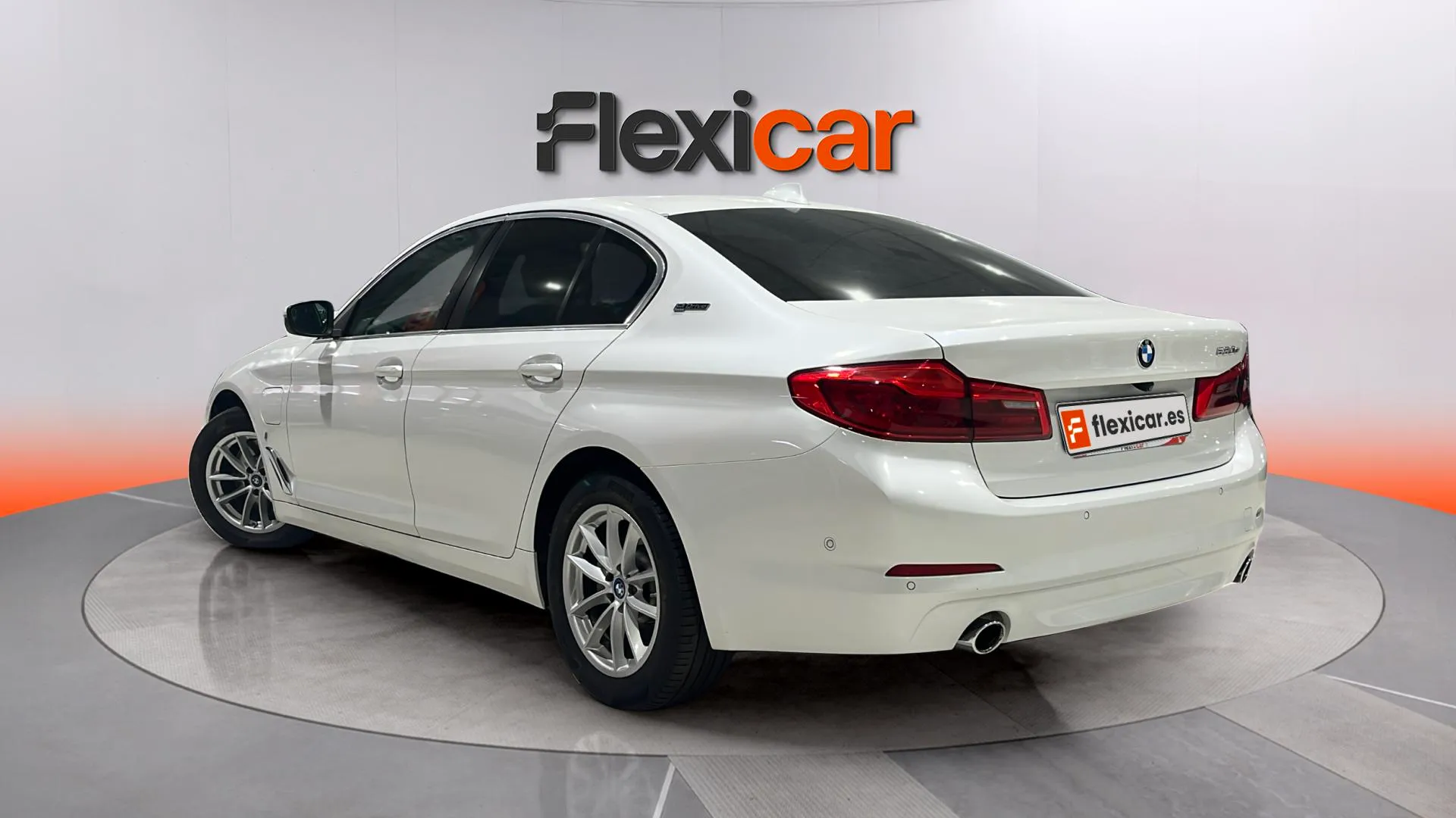 BMW Serie 5 530e iPerformance - foto 6
