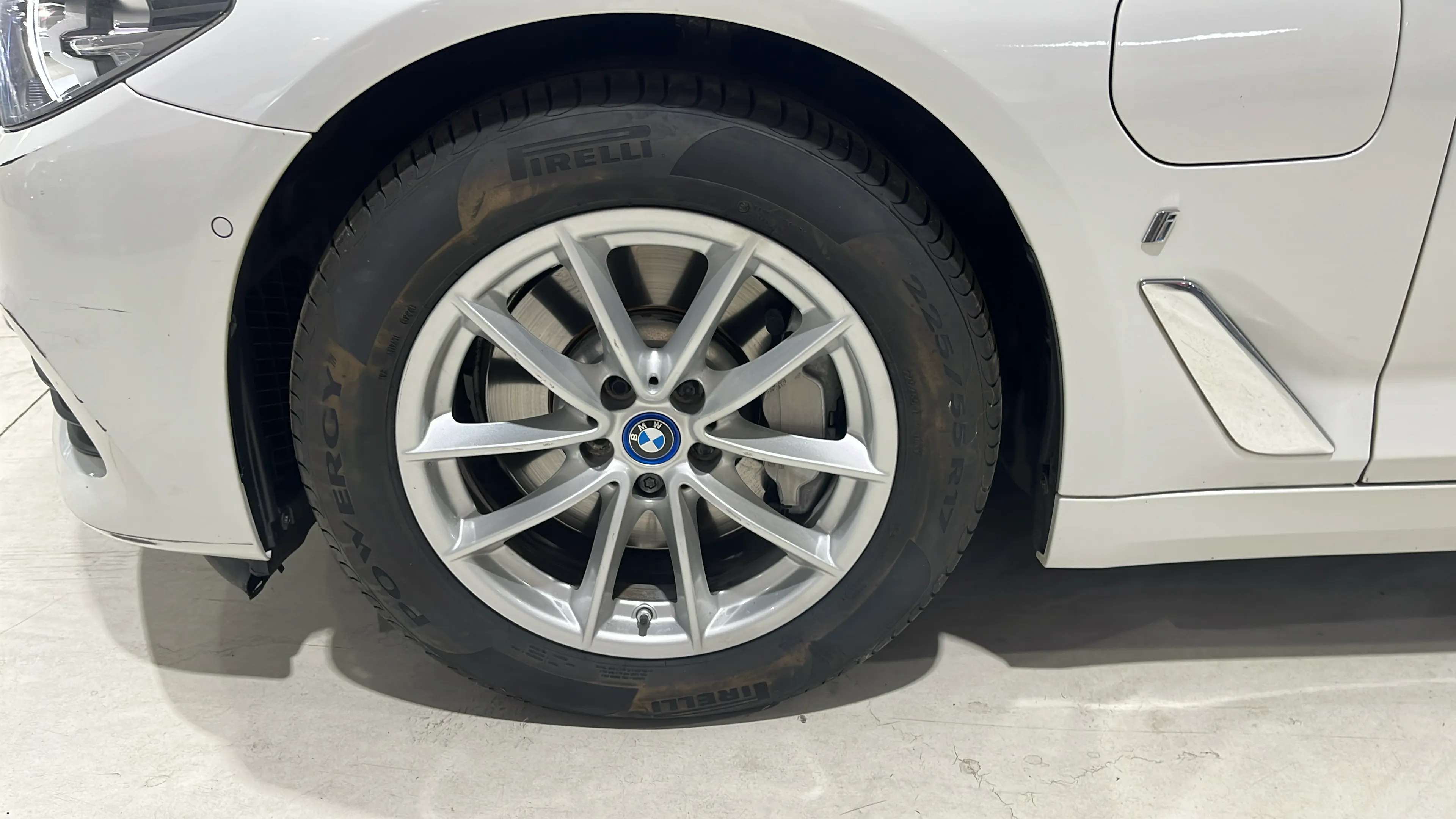 BMW Serie 5 530e iPerformance - foto 28