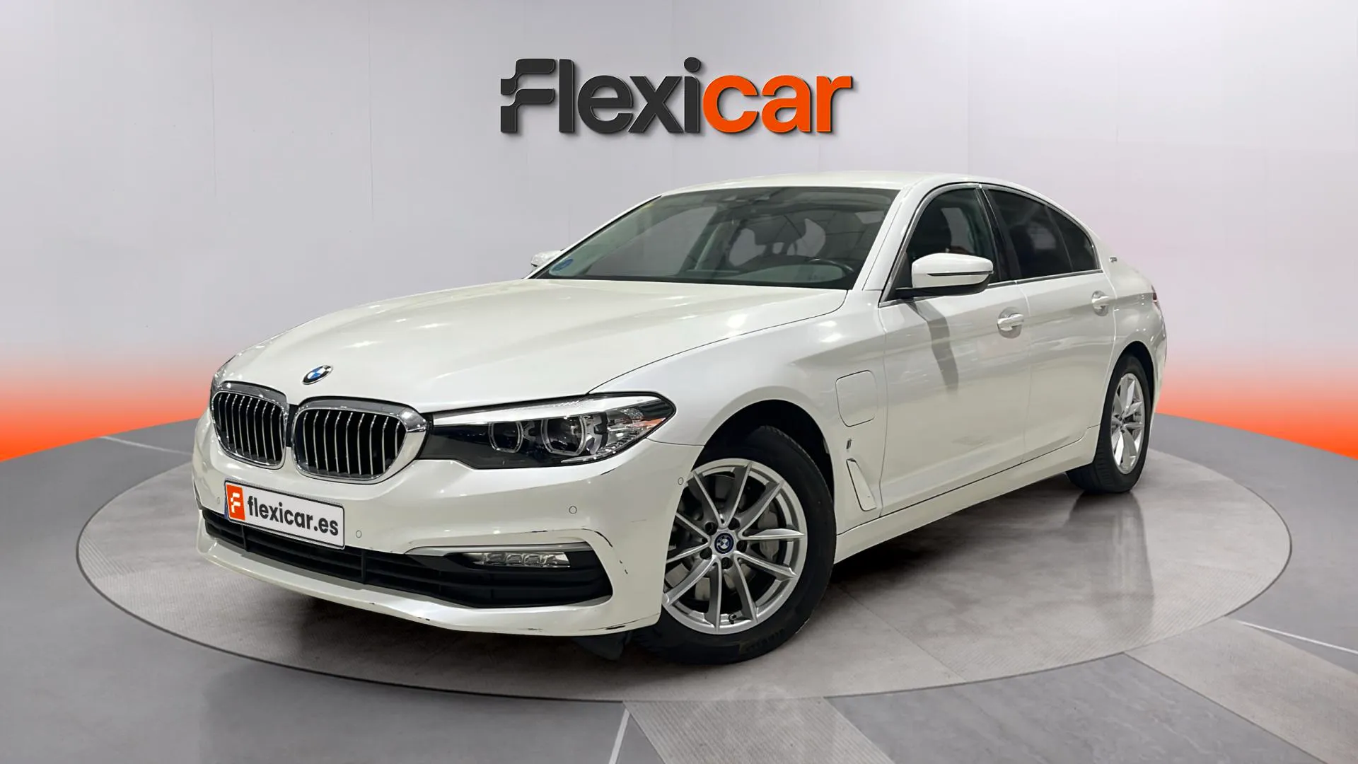 BMW Serie 5 530e iPerformance - foto 3