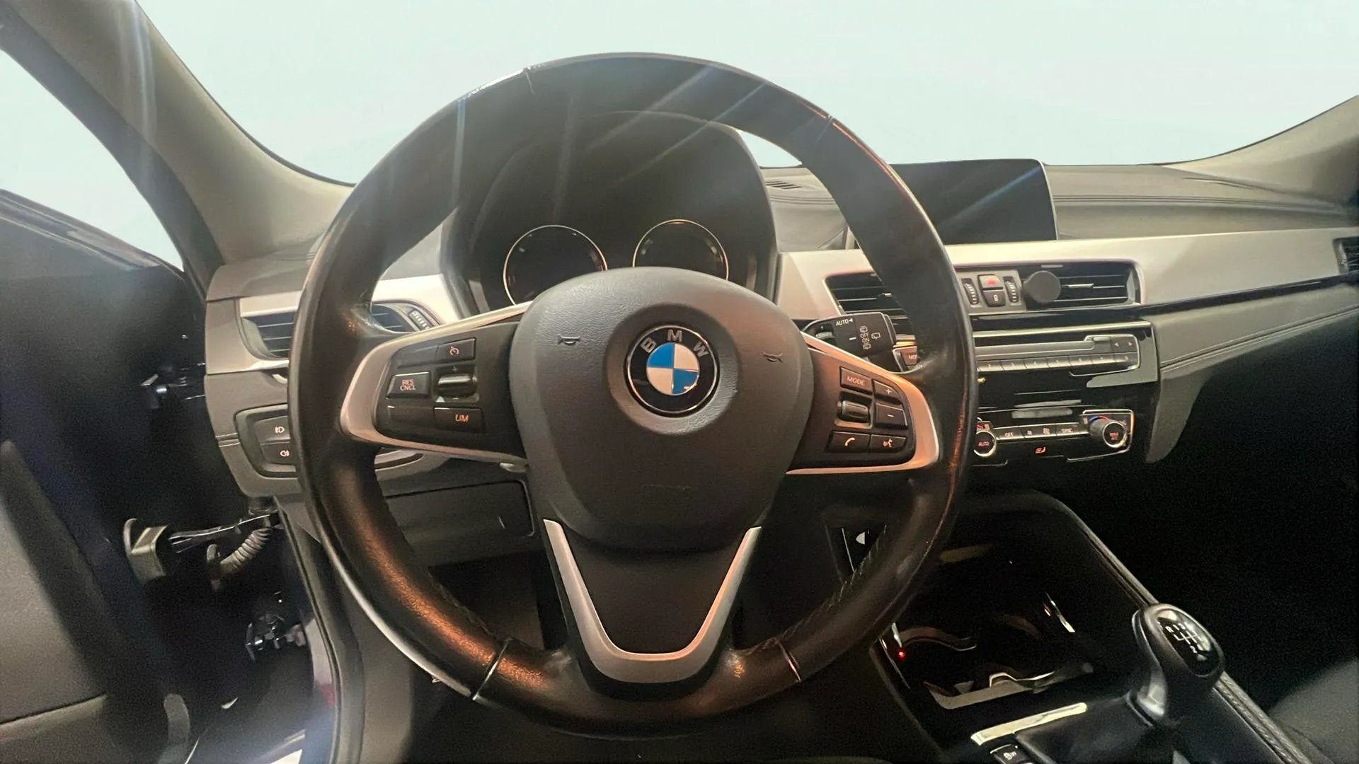 BMW X2 sDrive16d - foto 12