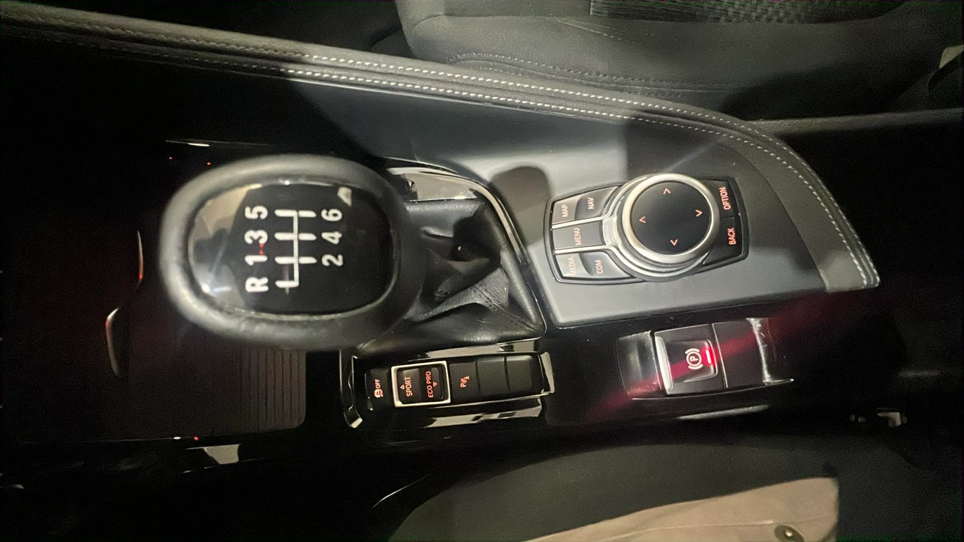 BMW X2 sDrive16d - foto 24