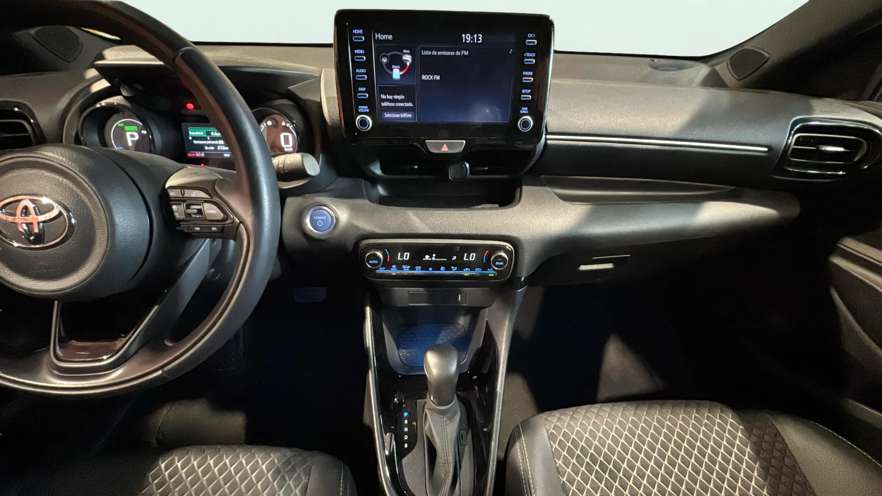 Toyota Yaris 1.5 120H Active Tech - foto 15