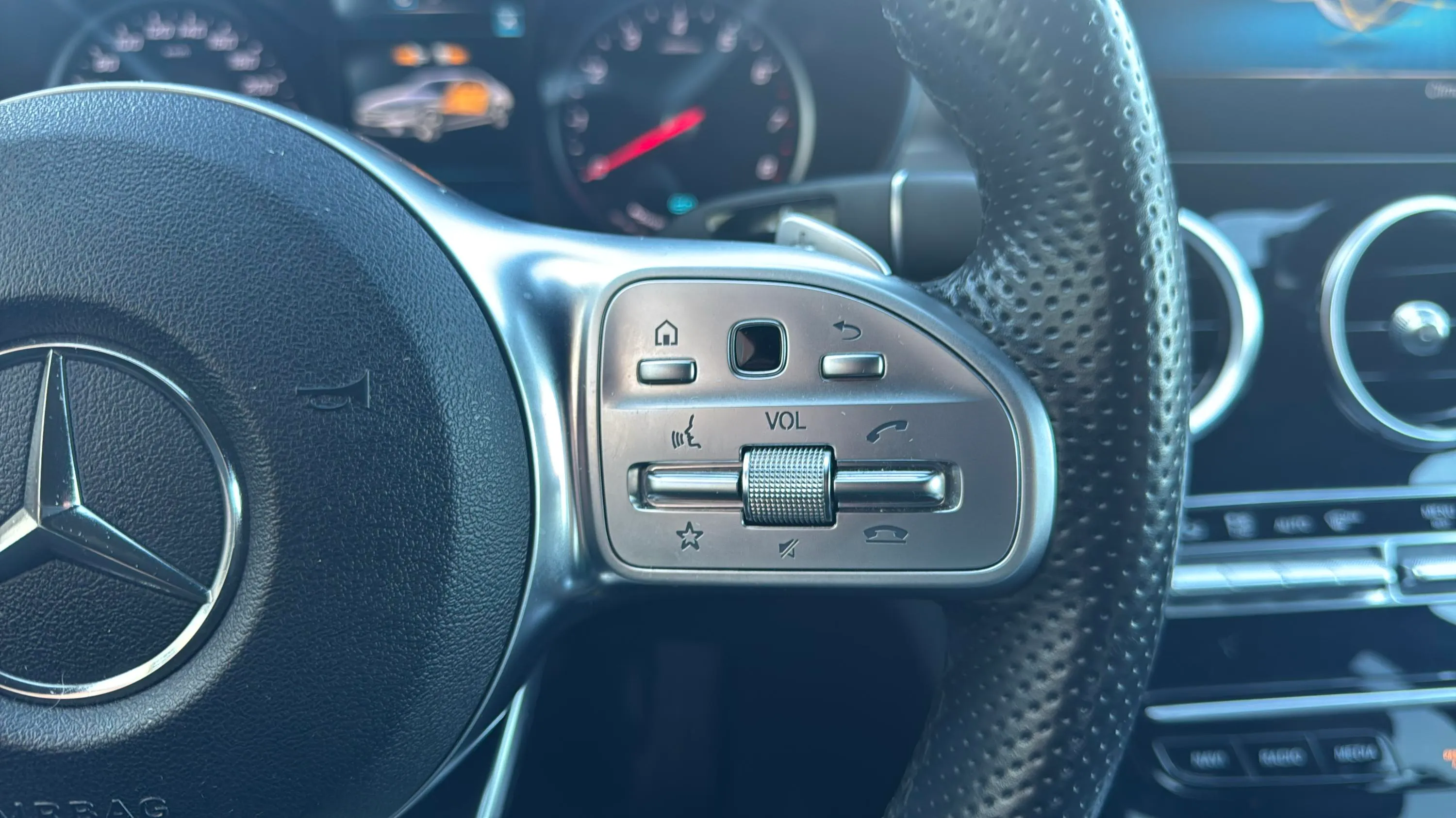 Mercedes-Benz Clase C C 300 e - foto 15