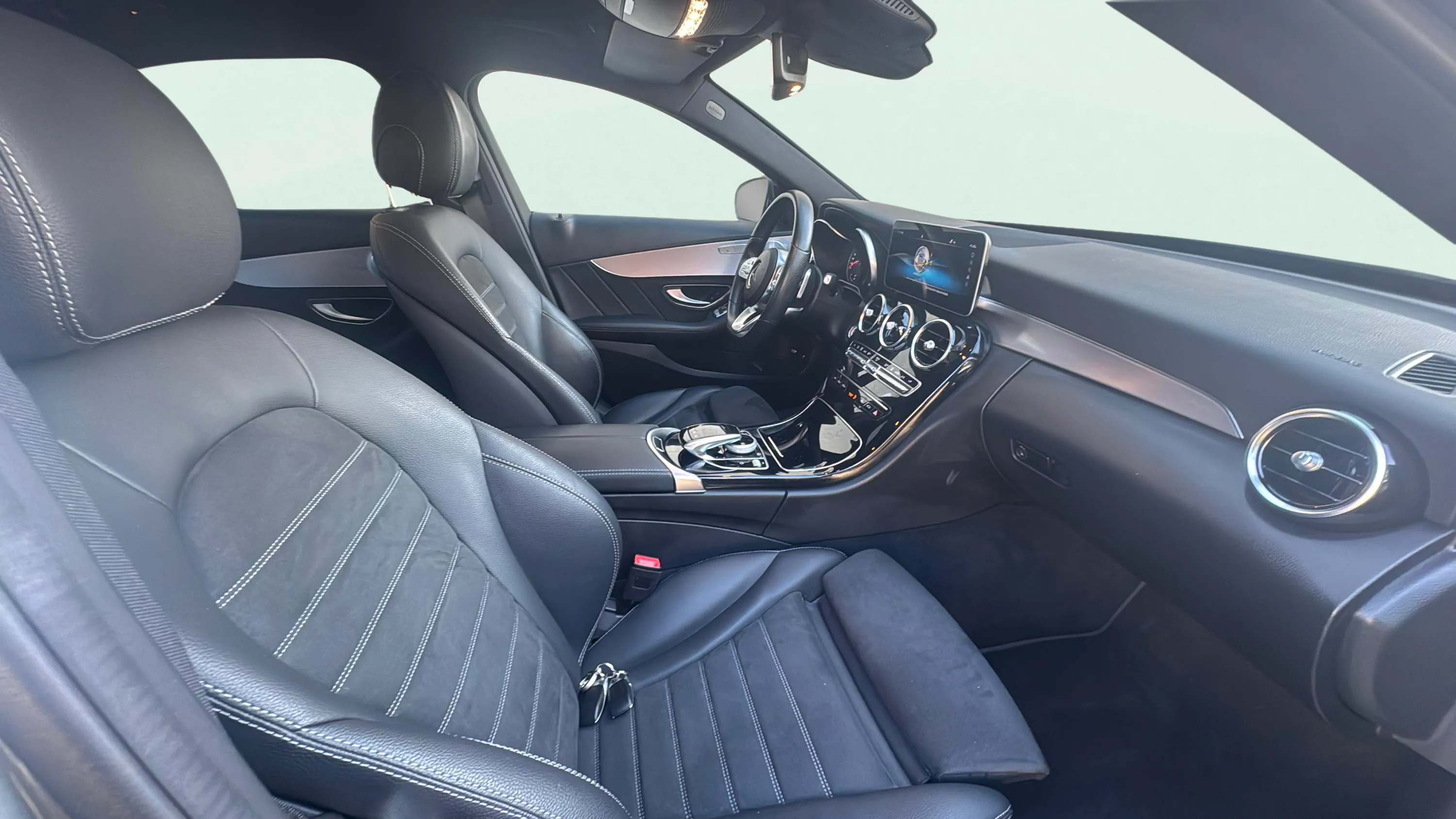 Mercedes-Benz Clase C C 300 e - foto 16