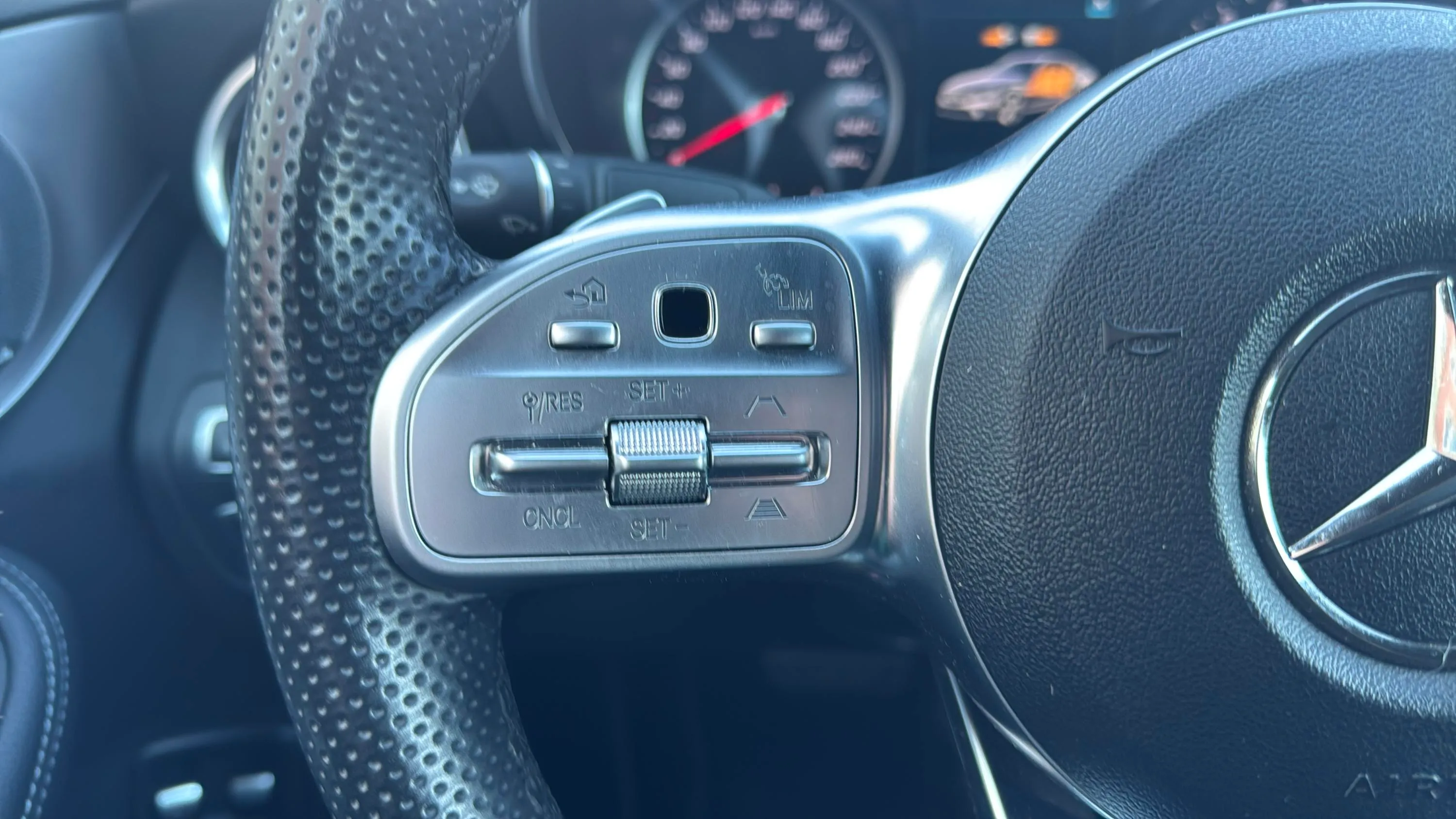 Mercedes-Benz Clase C C 300 e - foto 14