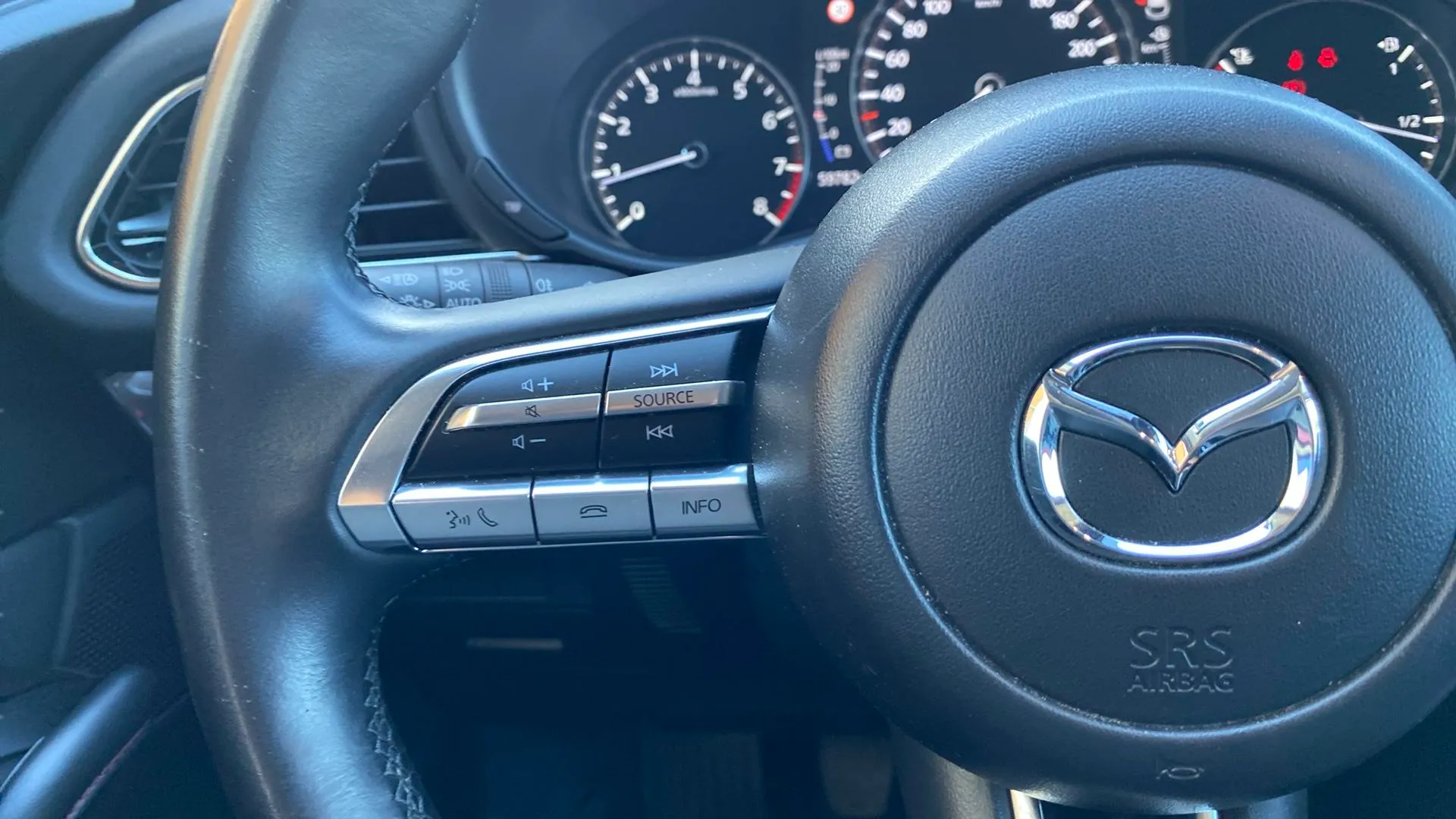 Mazda CX-30 e-SKY X MHEV Homura - foto 15