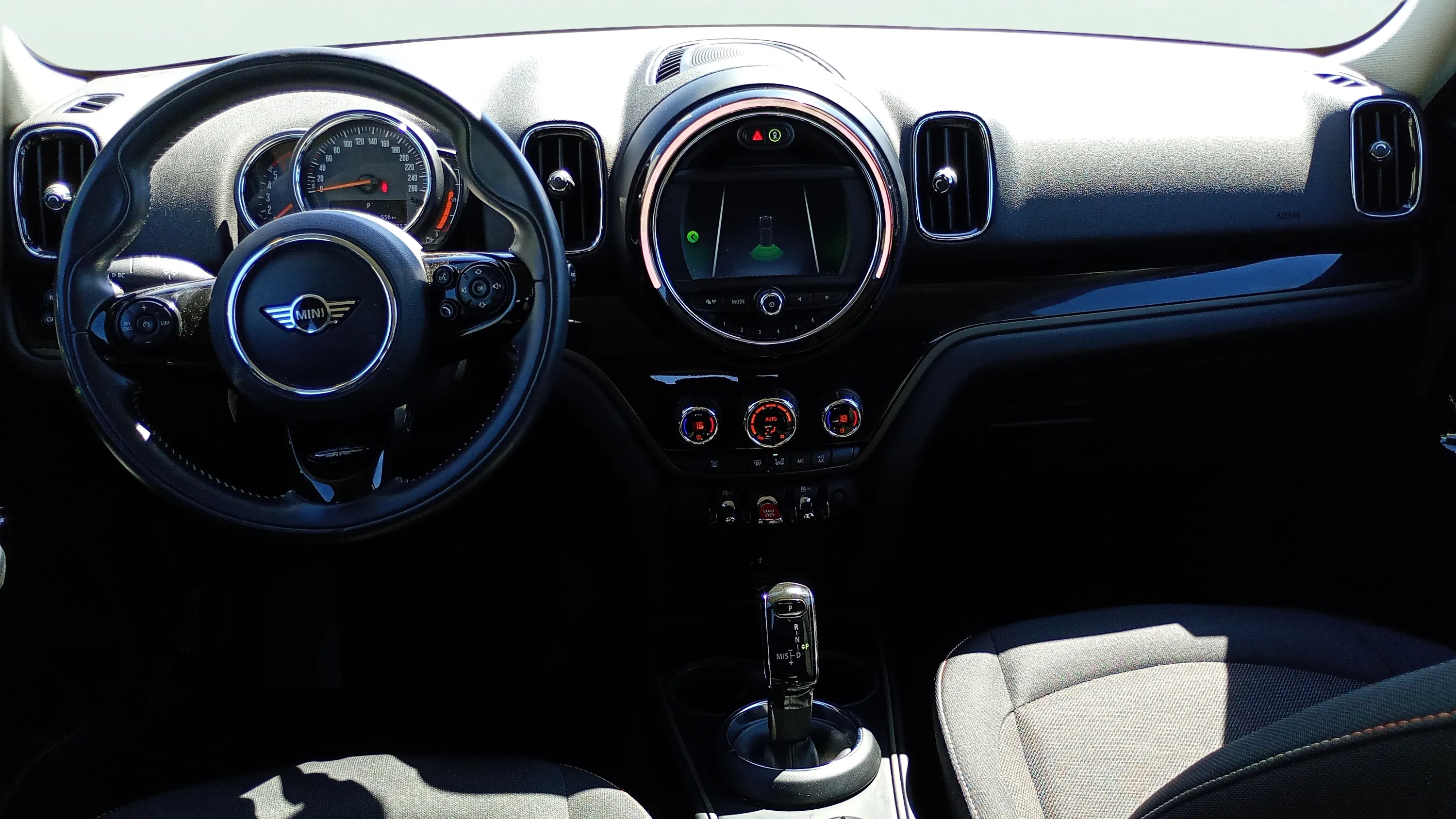 MINI Countryman One D - foto 7