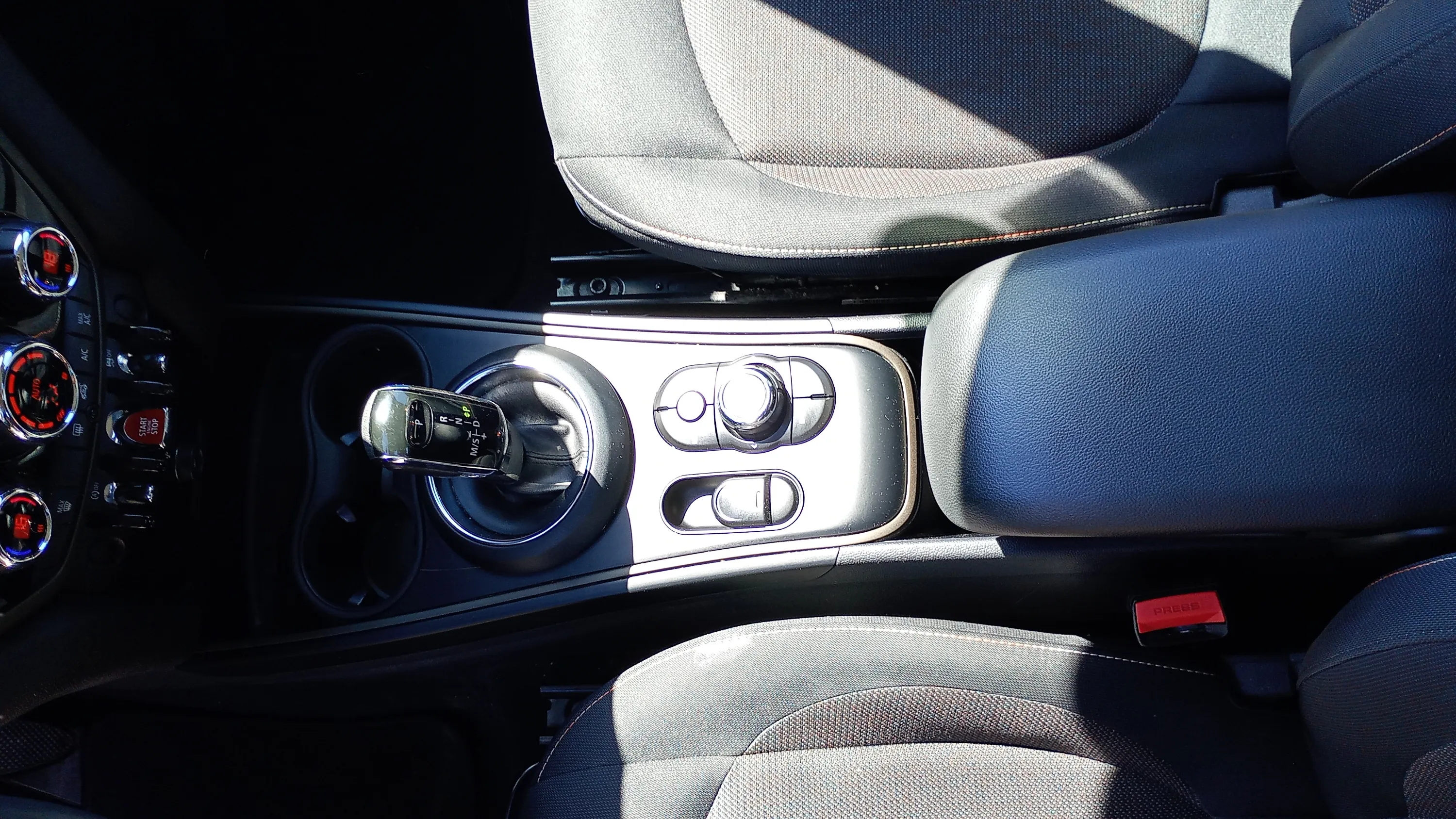 MINI Countryman One D - foto 16