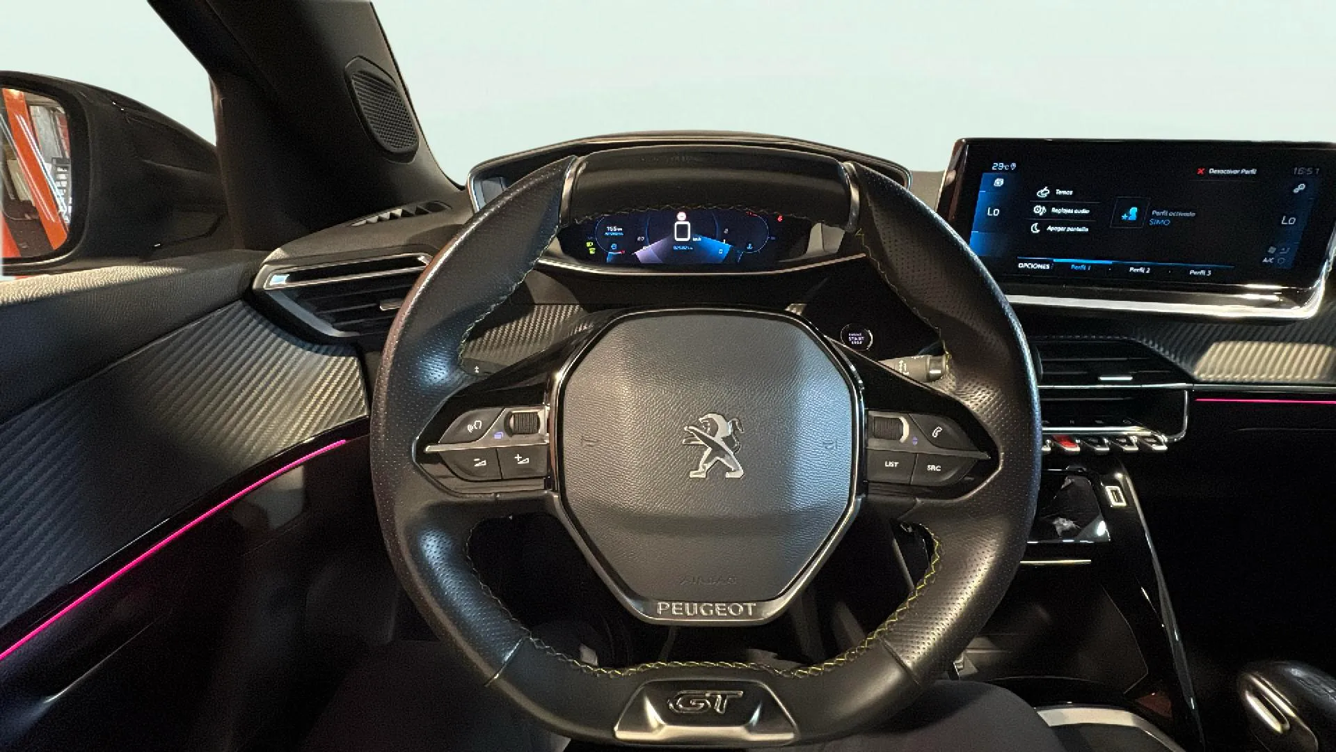 Peugeot 2008 GT PureTech 130 BVM6 - foto 13
